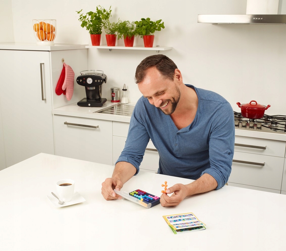 IQ Fit. Smart Games Gra Logiczna IUVI Games Nazwa IQ Fit