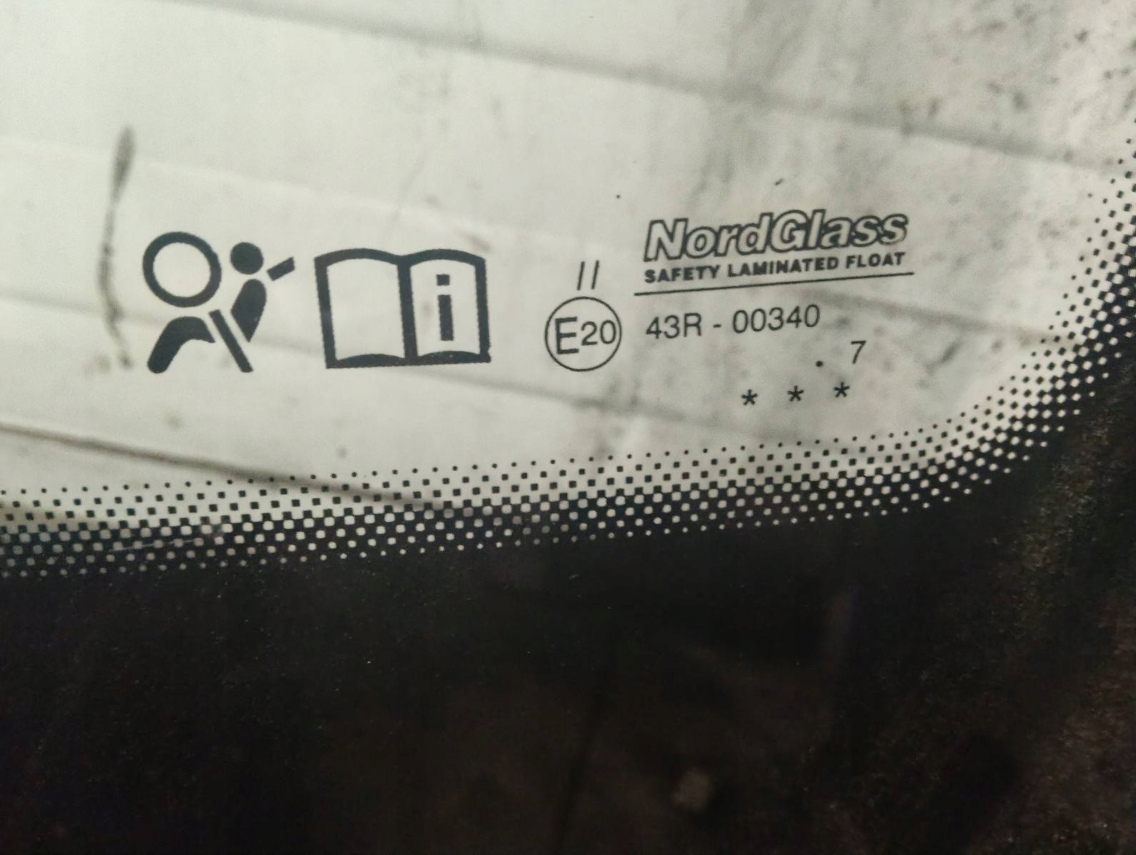 window iron front OPEL ASTRA H