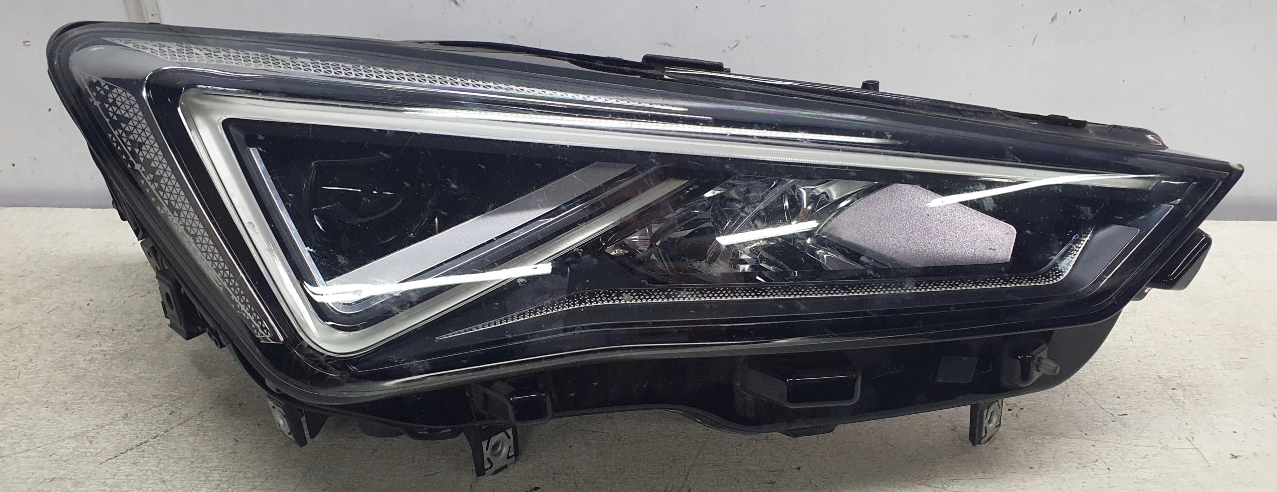 SEAT TARRACO FULL LED REFLEKTOR right 5FJ941008H original