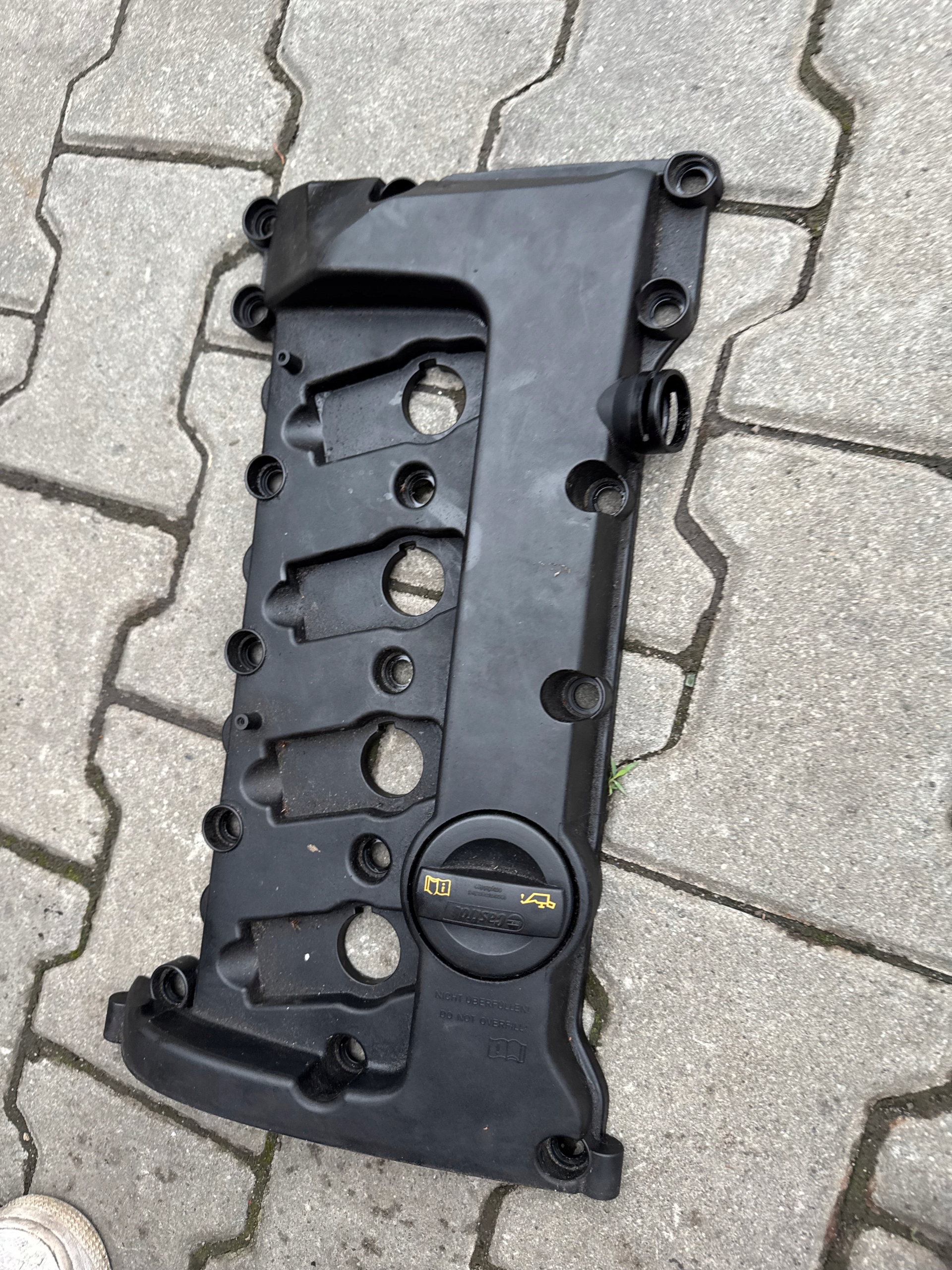 Audi A4 B7 Motor ALT 2,0 B Abdeckung der Ventile 06B103469AR