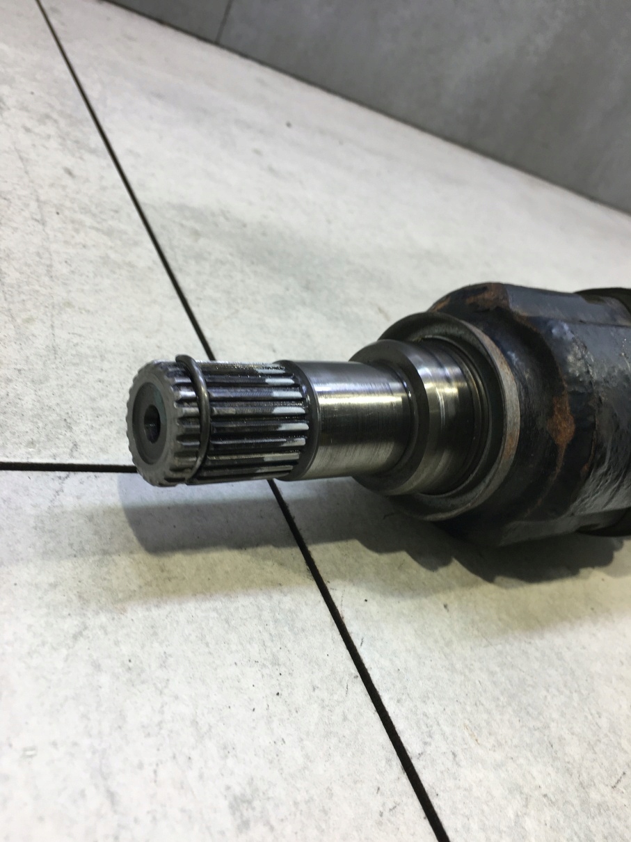 Semiasse sinistra corta YARIS e 1.0 VVTI