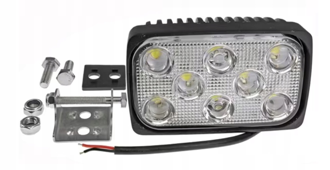 Pracovní Lampa Obdélníková LED8 5W 12/24V 2560lm Soustředěné Světlo