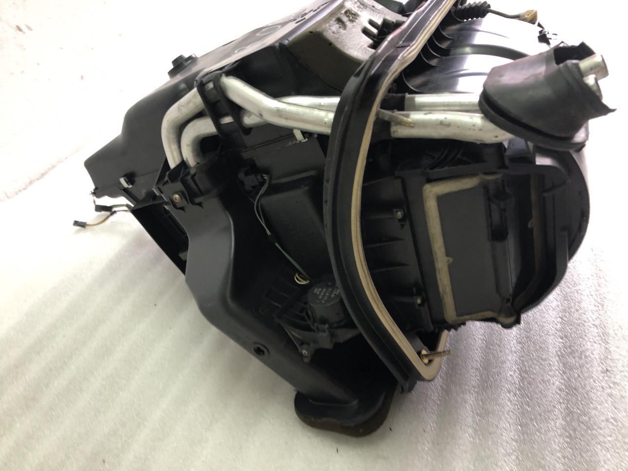 радиатор отопителя 6980081 BMW X3 E83 2.0d