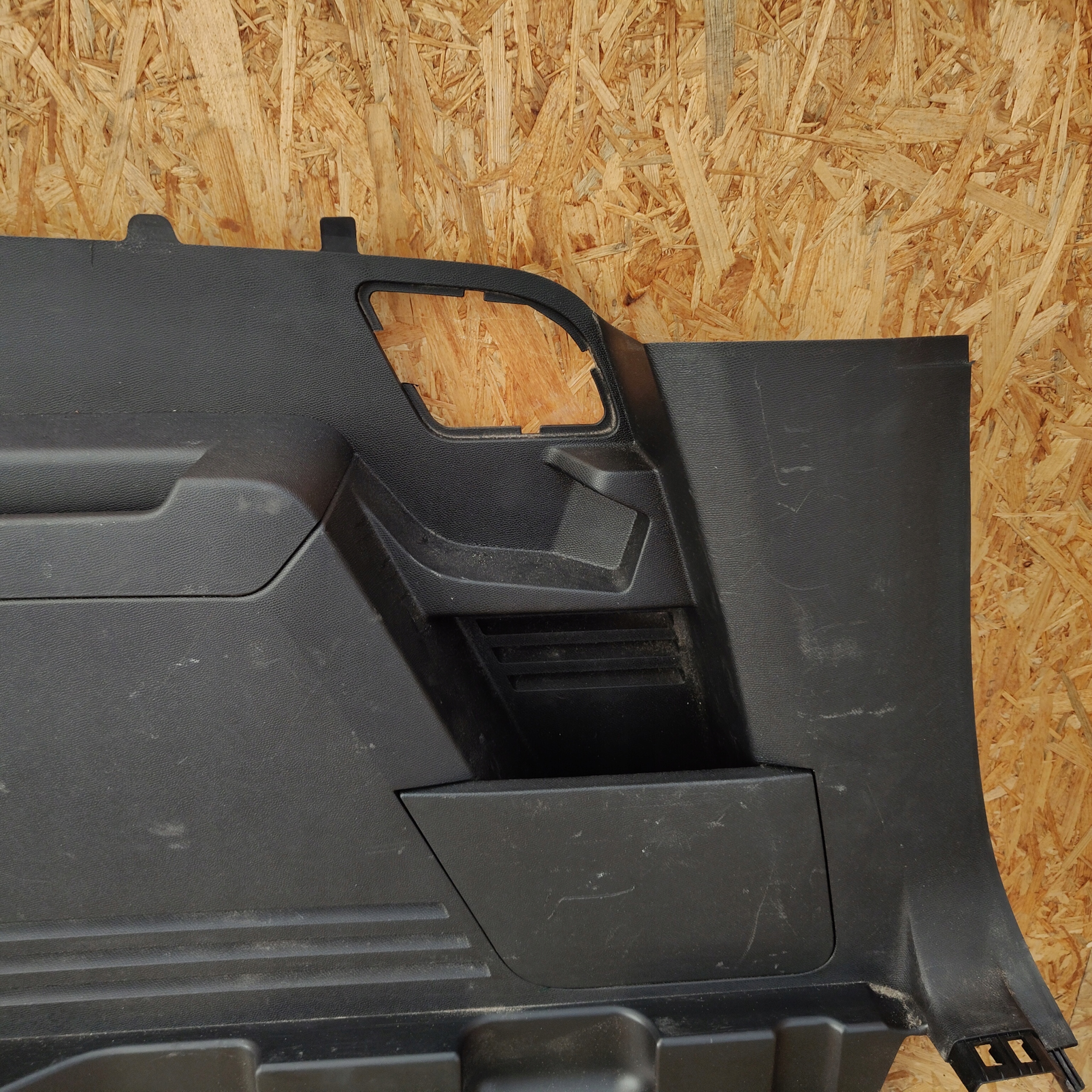 boot upholstery rear part right PEUGEOT 5008 II