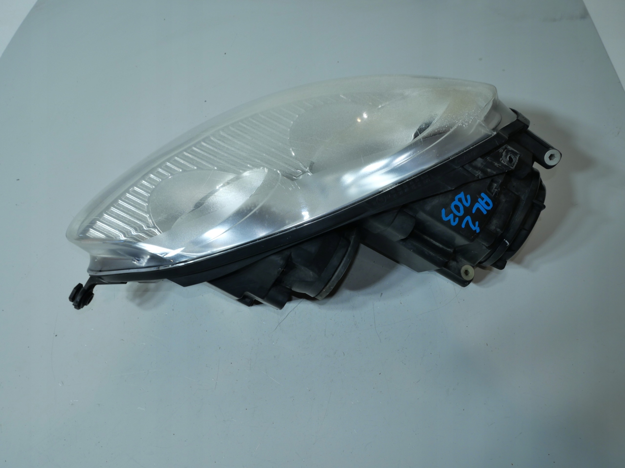 VW GOLF V KOMBI JETTA light front front right 1K6941006P