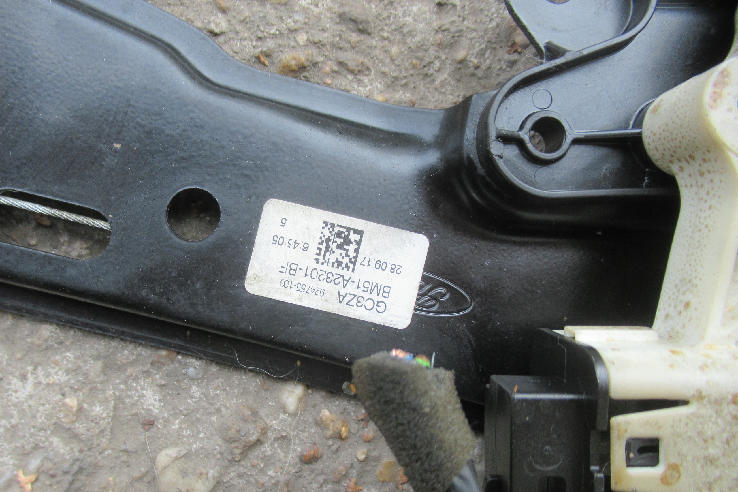 FORD FOCUS MK3 FL 17R window regulator left front BM51-A23201-BF