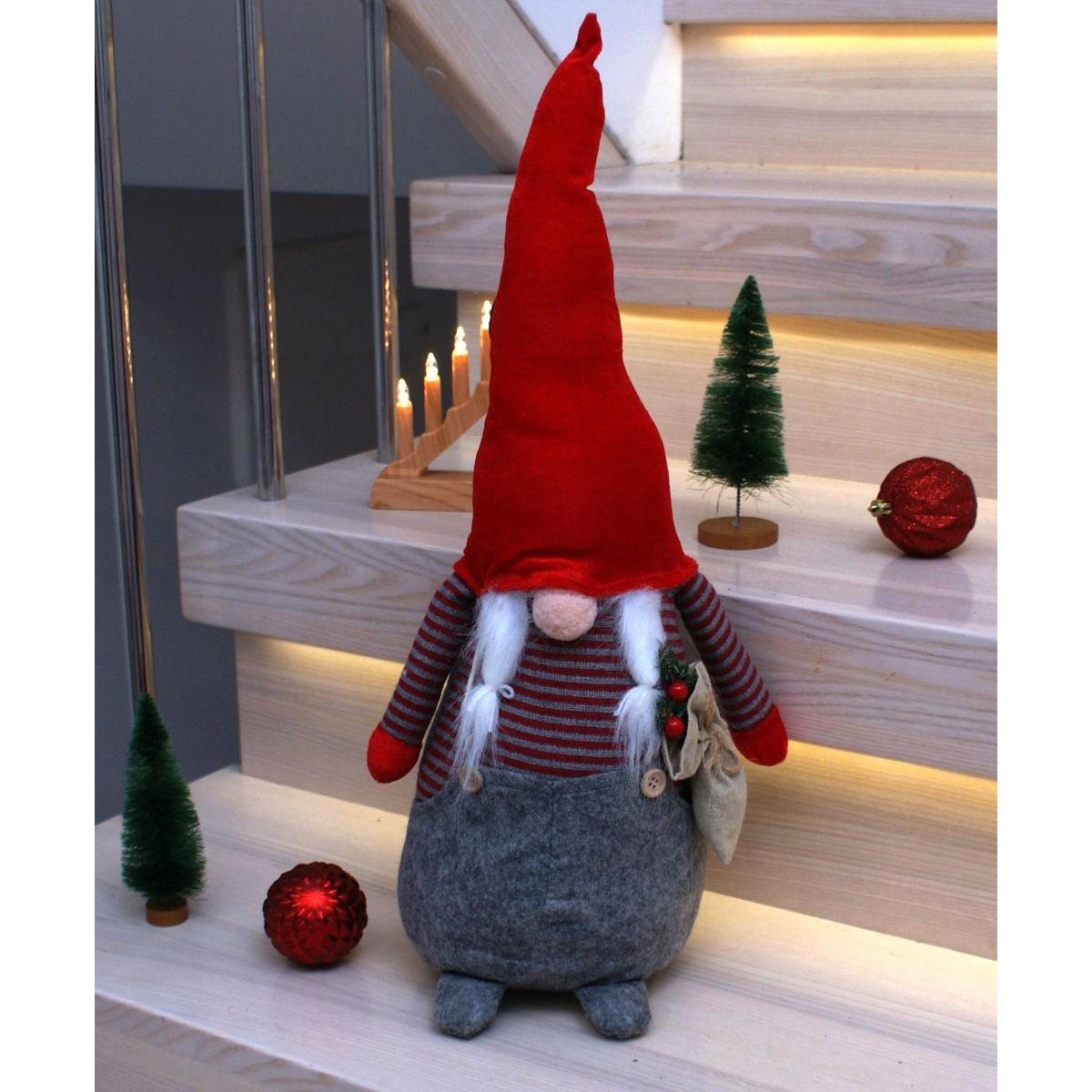 OZDOBA ŚWIĄTECZNA PANI MIKOŁAJ SKRZAT 50 CM Z WORKIEM I JARZĘBINĄ Marka Saska garden