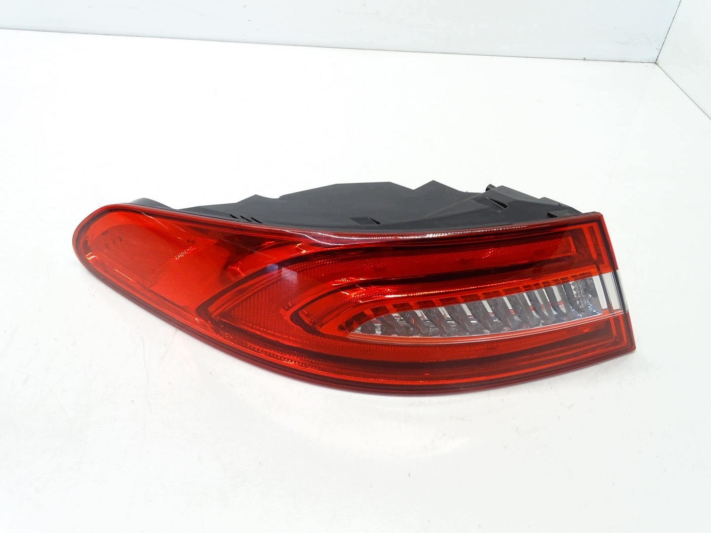 light left rear part left rear JAGUAR XF X250 LED CX23-13405AD