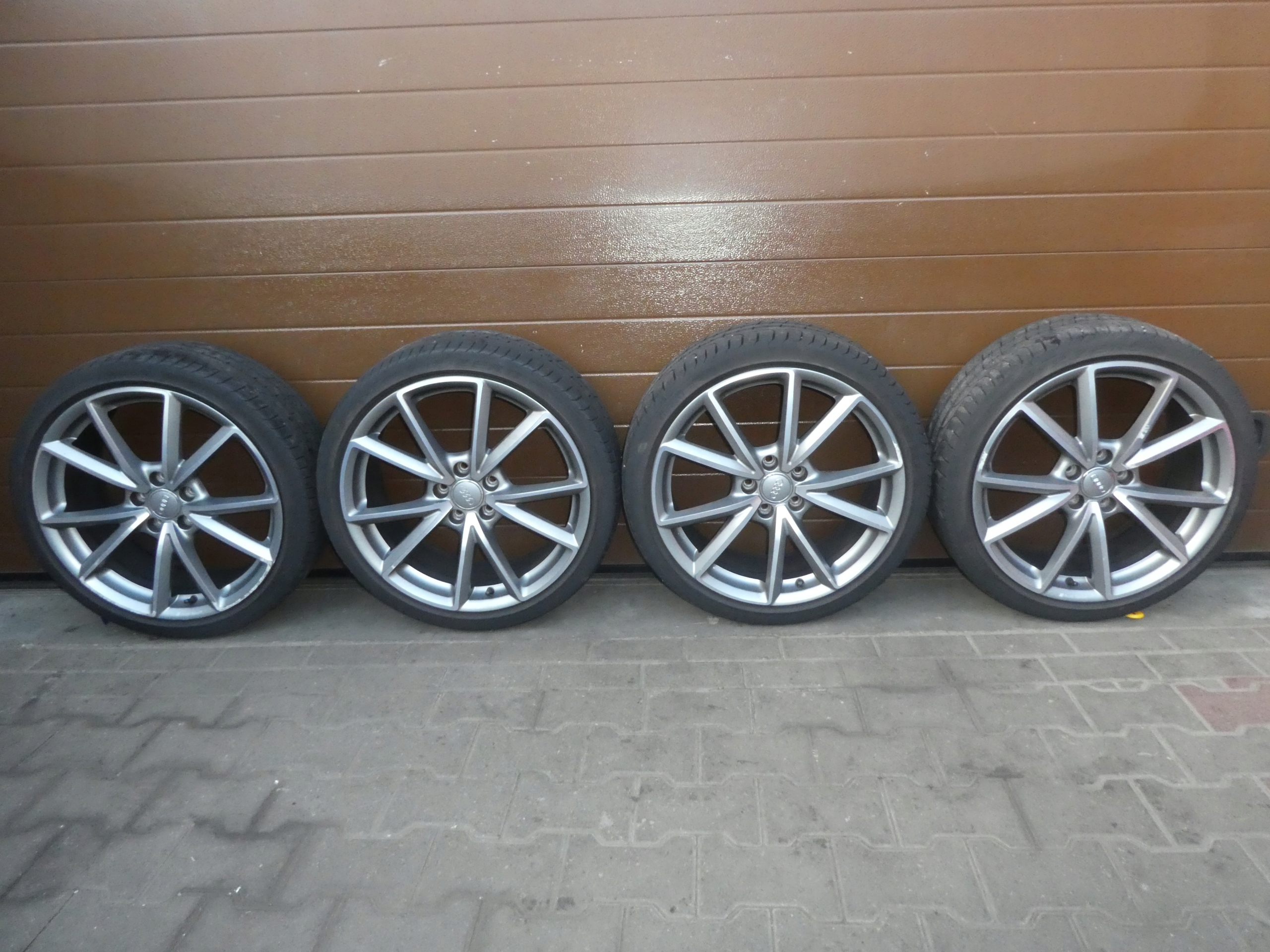 discs aluminium disc AUDI S3 A3 wheels 235/35/19 8V0601025FE