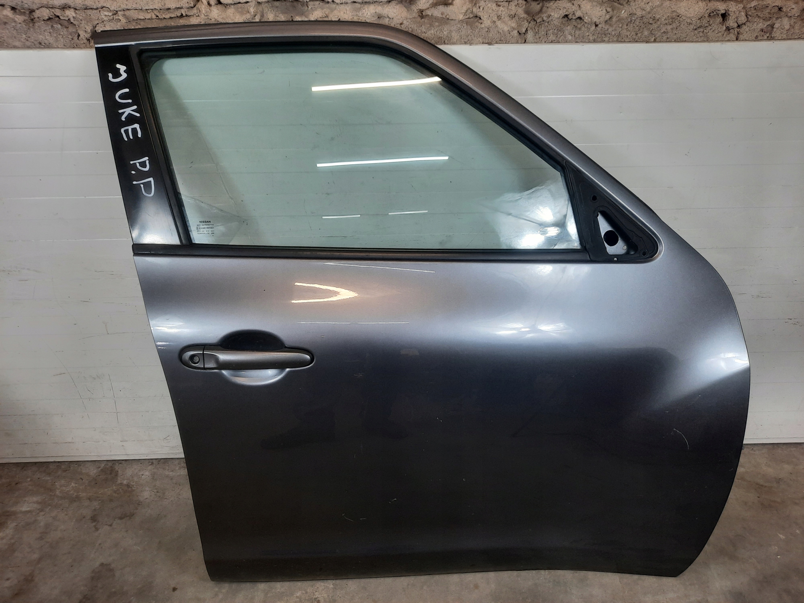 NISSAN JUKE F15 DRZWI PRAWY PRZÓD PRZEDNIE
