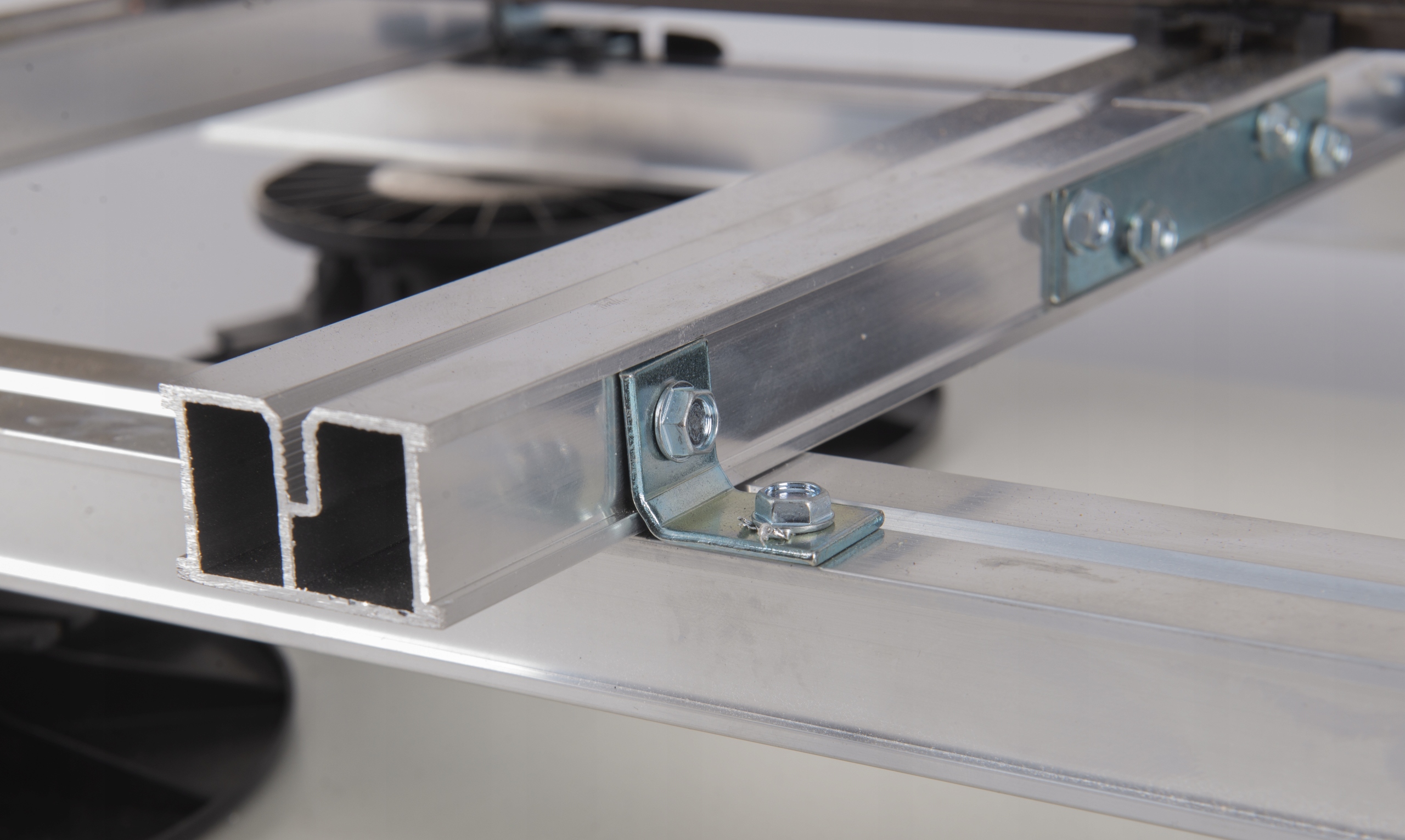 Legar aluminiowy 24x39x4000mm Konstrukcja tarasu Rodzaj inny