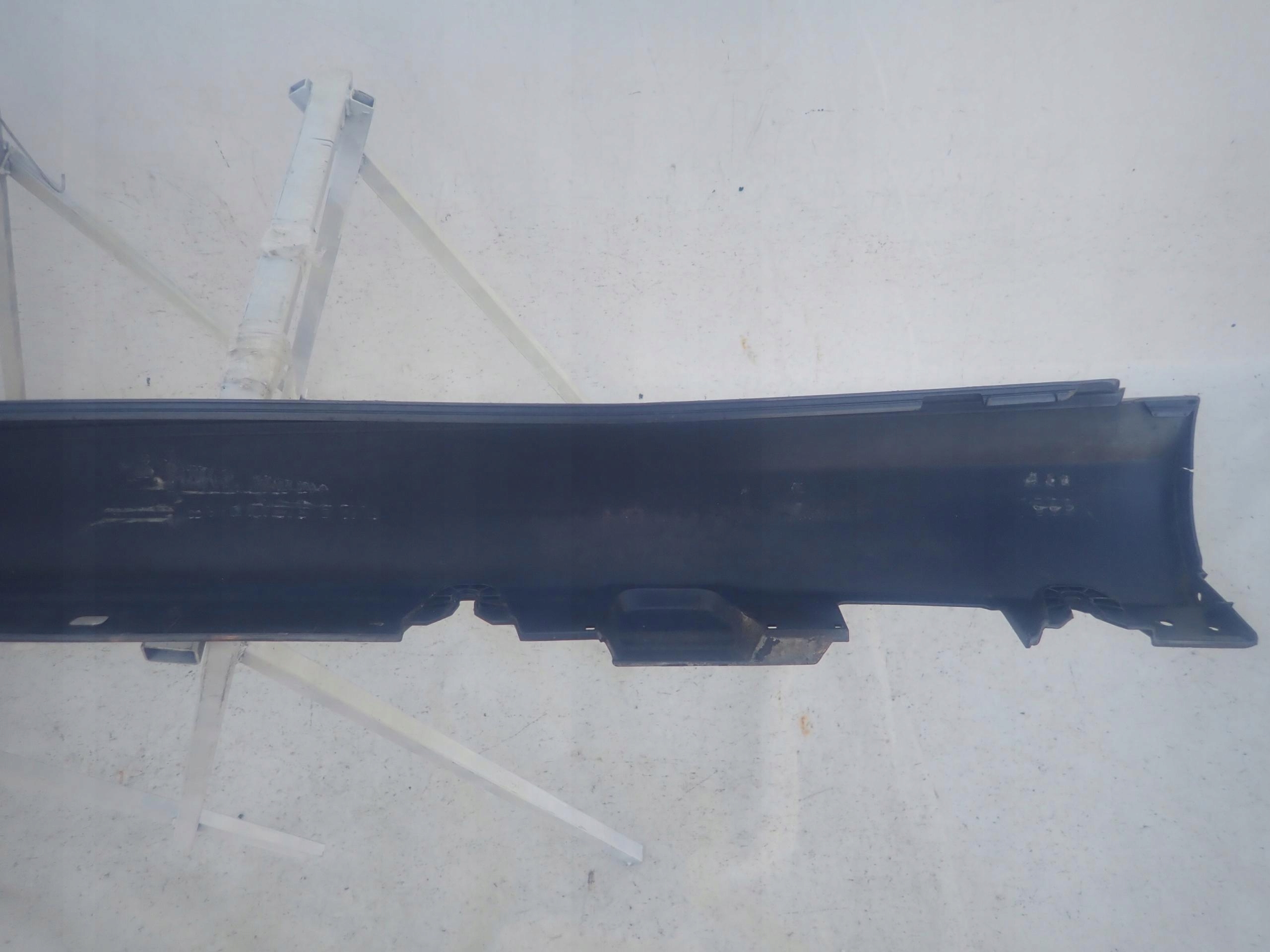 MERCEDES C-KLASA W205 14- threshold right moulding right