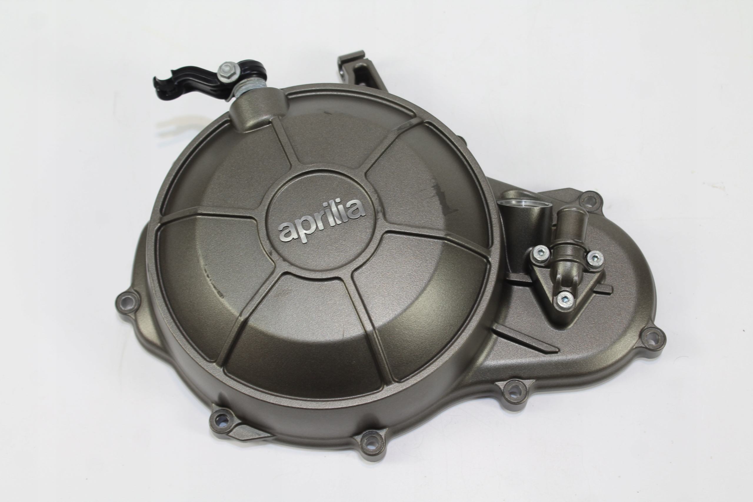 APRILIA RS 660 КРЫШКА СЦЕПЛЕНИЯ + ВИНТЫ