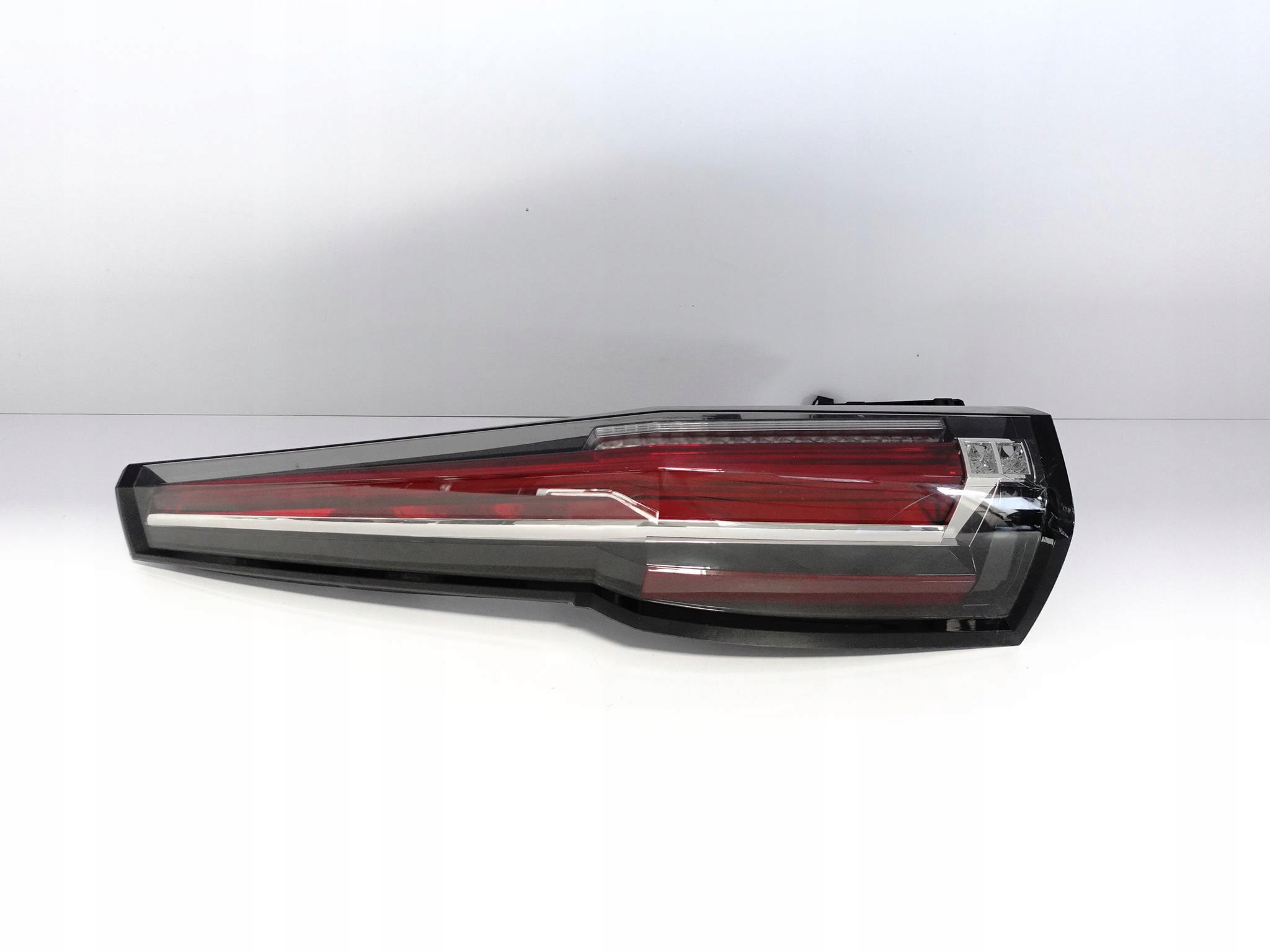 CADILLAC ESCALADE IV 4 ESV 14-20 light LED left rear part EU