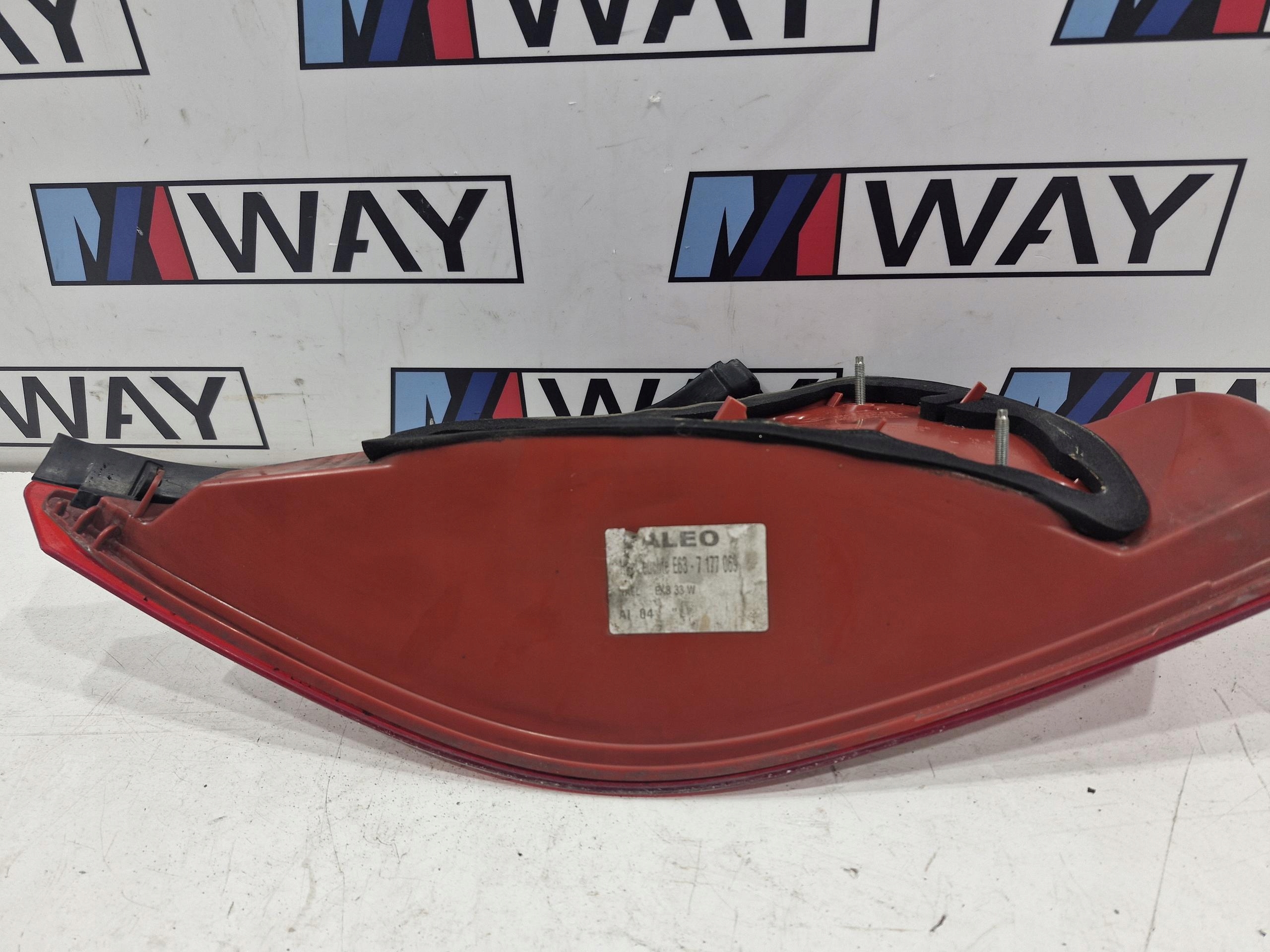BMW E63 E64 LCI Leuchte heck TYLNIE Original 7177069