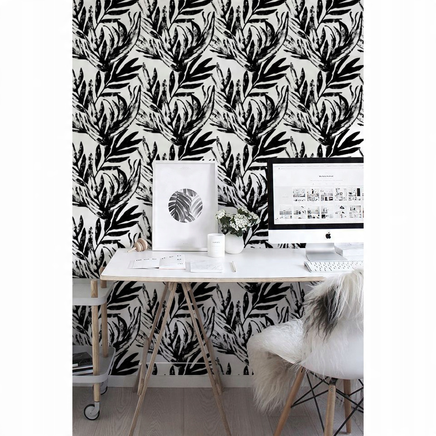 

Fototapeta Czarna egzotyczna monstera 152x104 cm