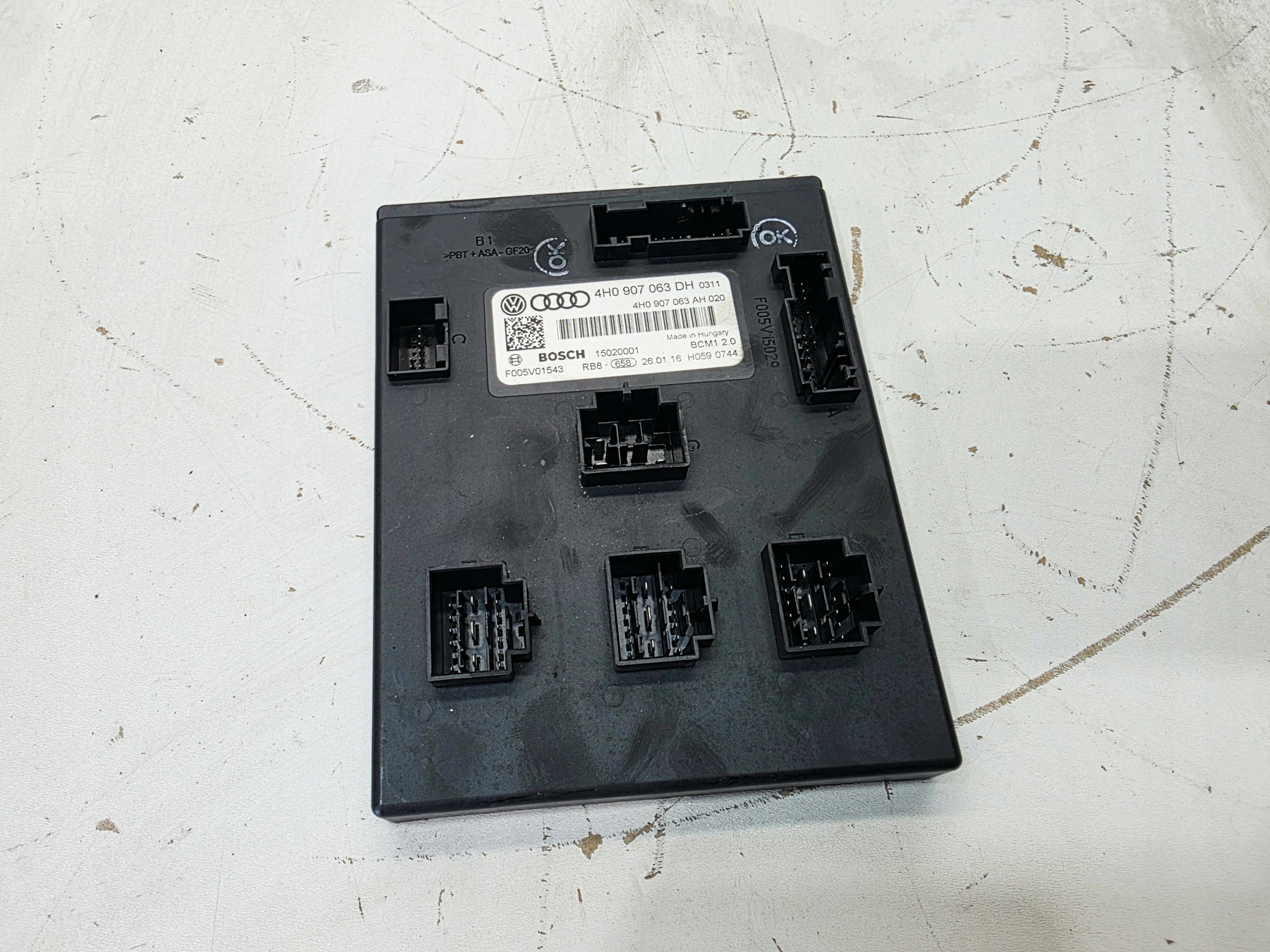 module control unit KOMFORTU AUDI A4 B8 A5 8T A6 C7 A8 4H0907063DH 4H0907063AH