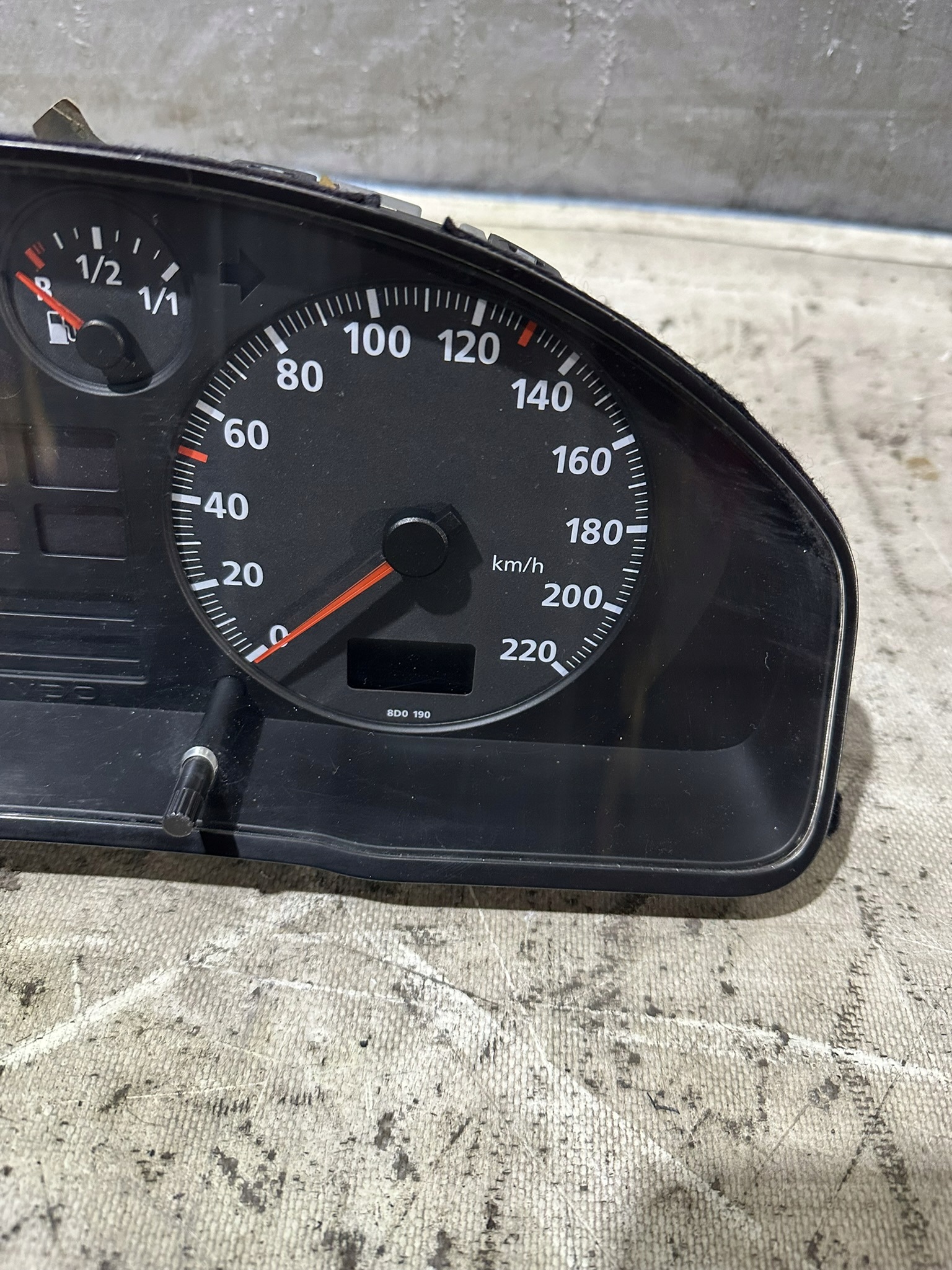kilometar sat AUDI A4 B5 1.9TDI