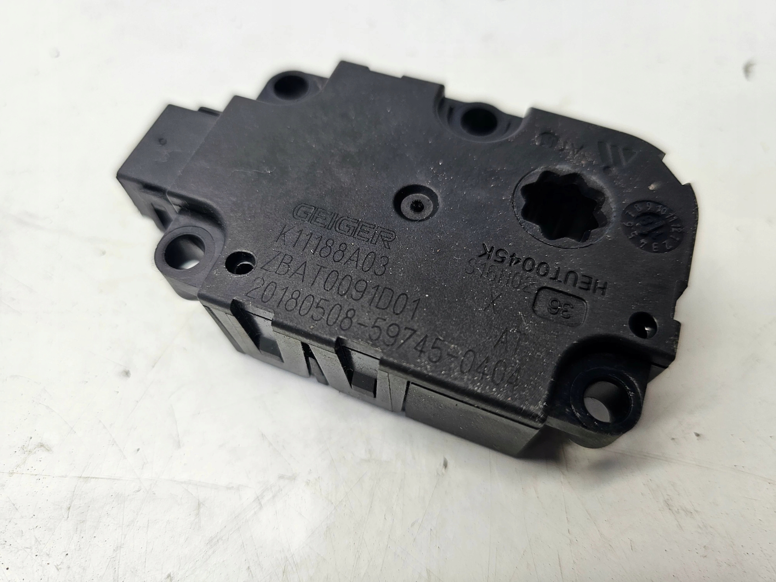 Micro moteur Bloc de chauffage complet AUDI A4 B9 A5 8W K11188A03