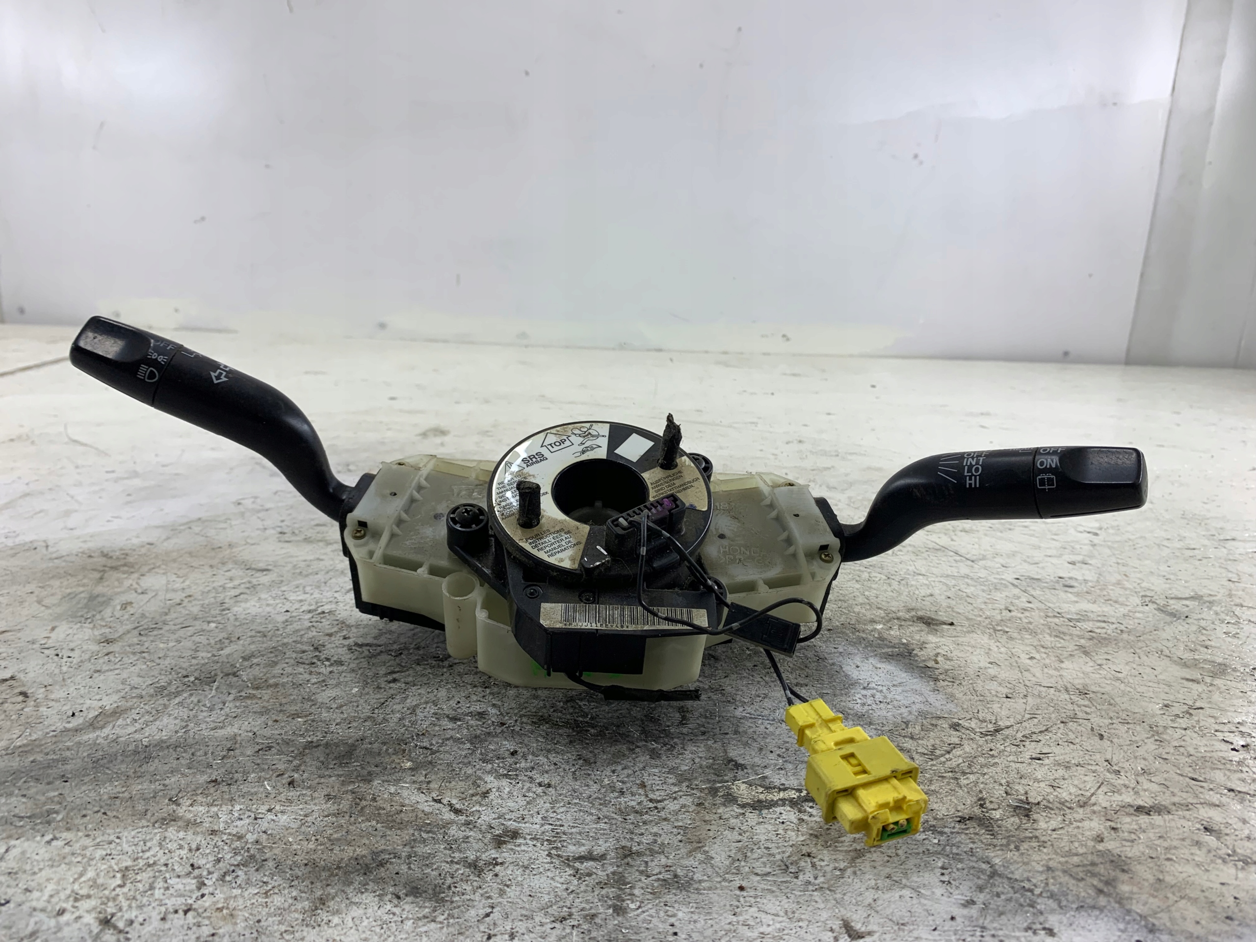 HONDA HR-V and steering wheel levers and controls ring