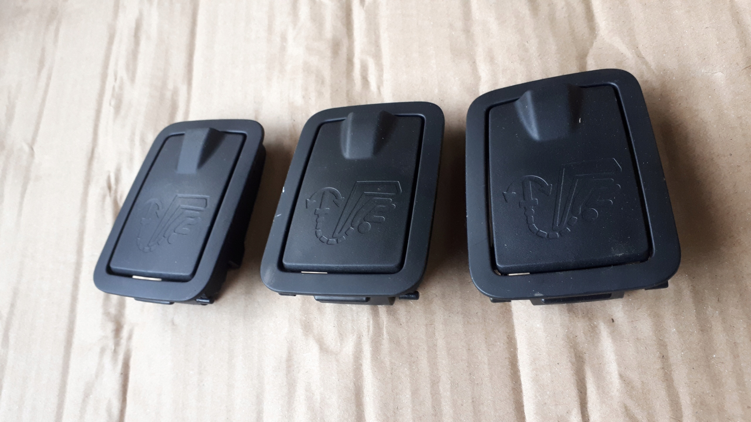 S4 B8 LIFT ISOFIX FOTELIKA ZASLEPKI KANAPY A4 A5