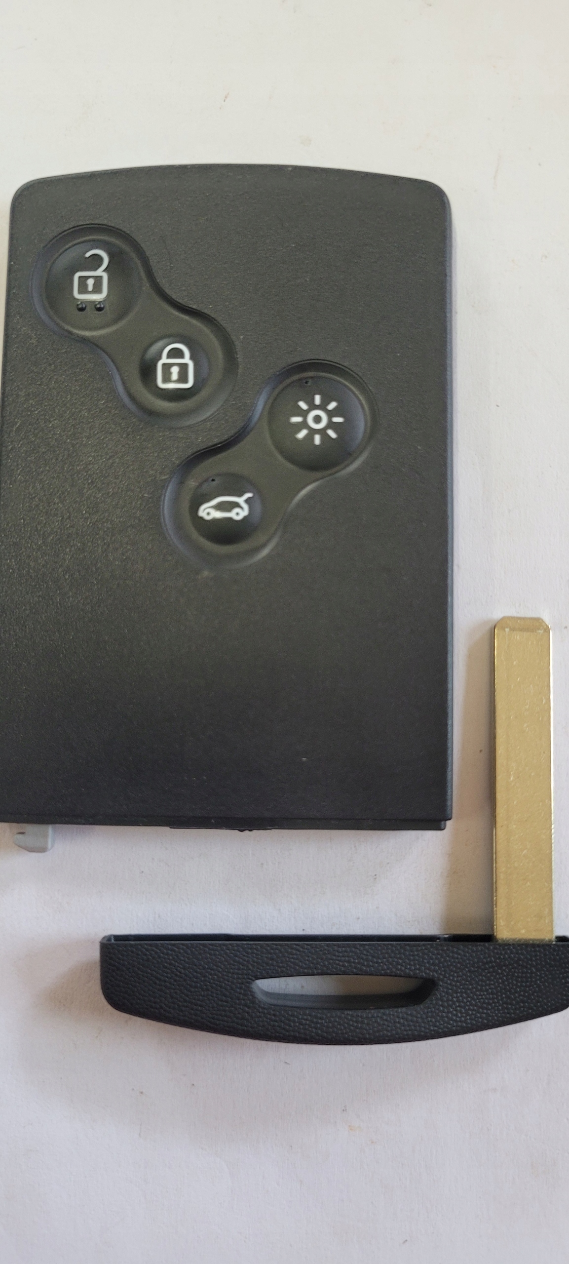 Karta Renault Clio4 Captur bez systemu HF wolne ręce PCF7945 oryginalna