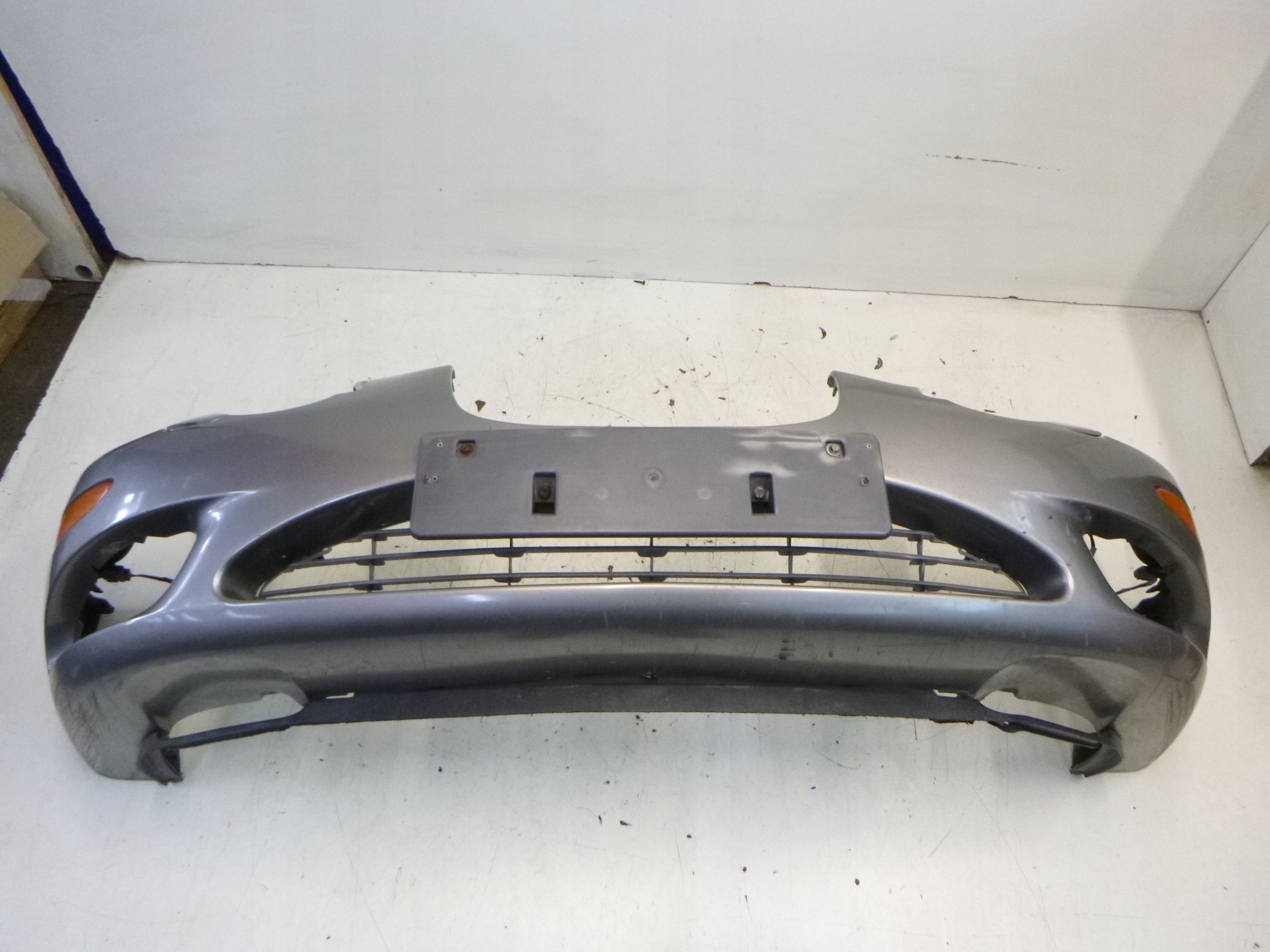 bumper front Chrysler 300M 2001