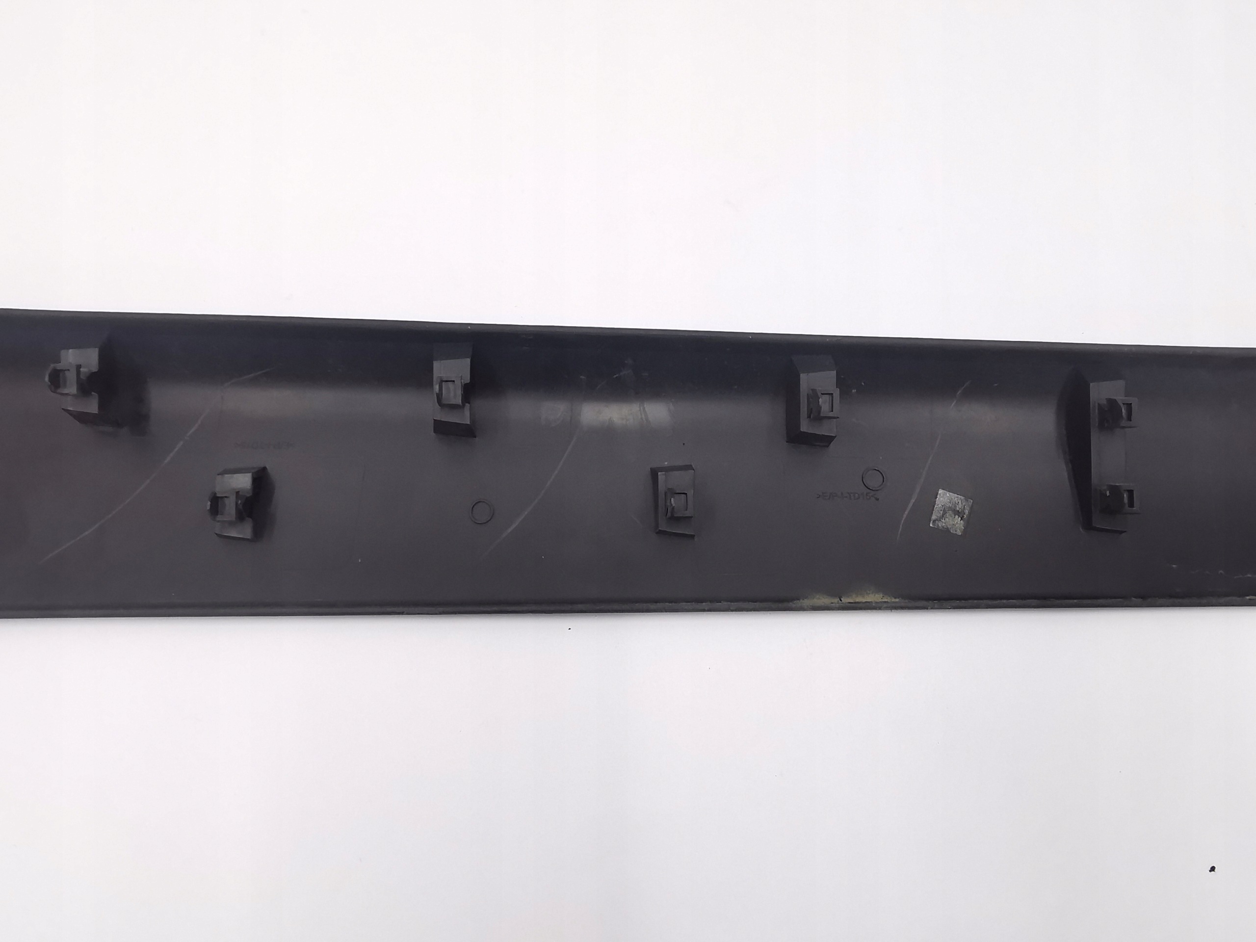 moulding door front DACIA LODGY 808779182R