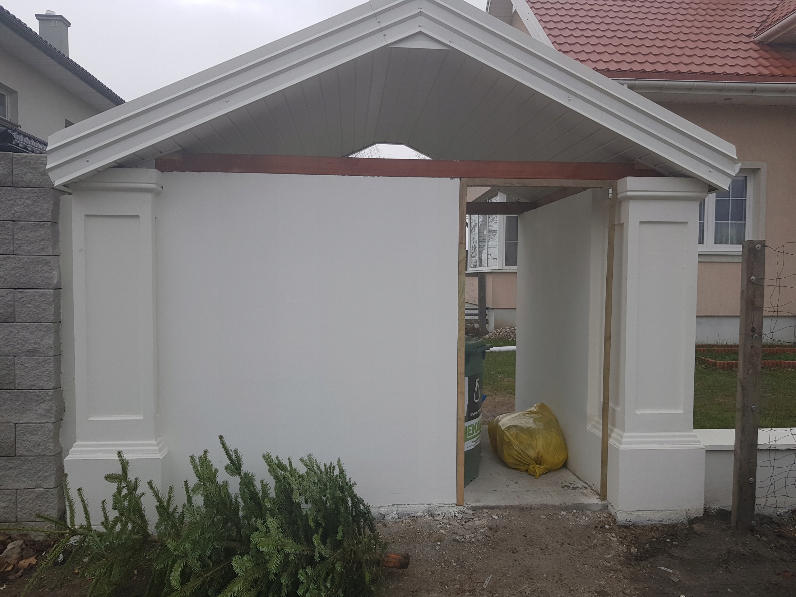 Ogrodzenia, SŁUPY Betonowe, Dworkowe z Ramką Szerokość elementu 40 cm