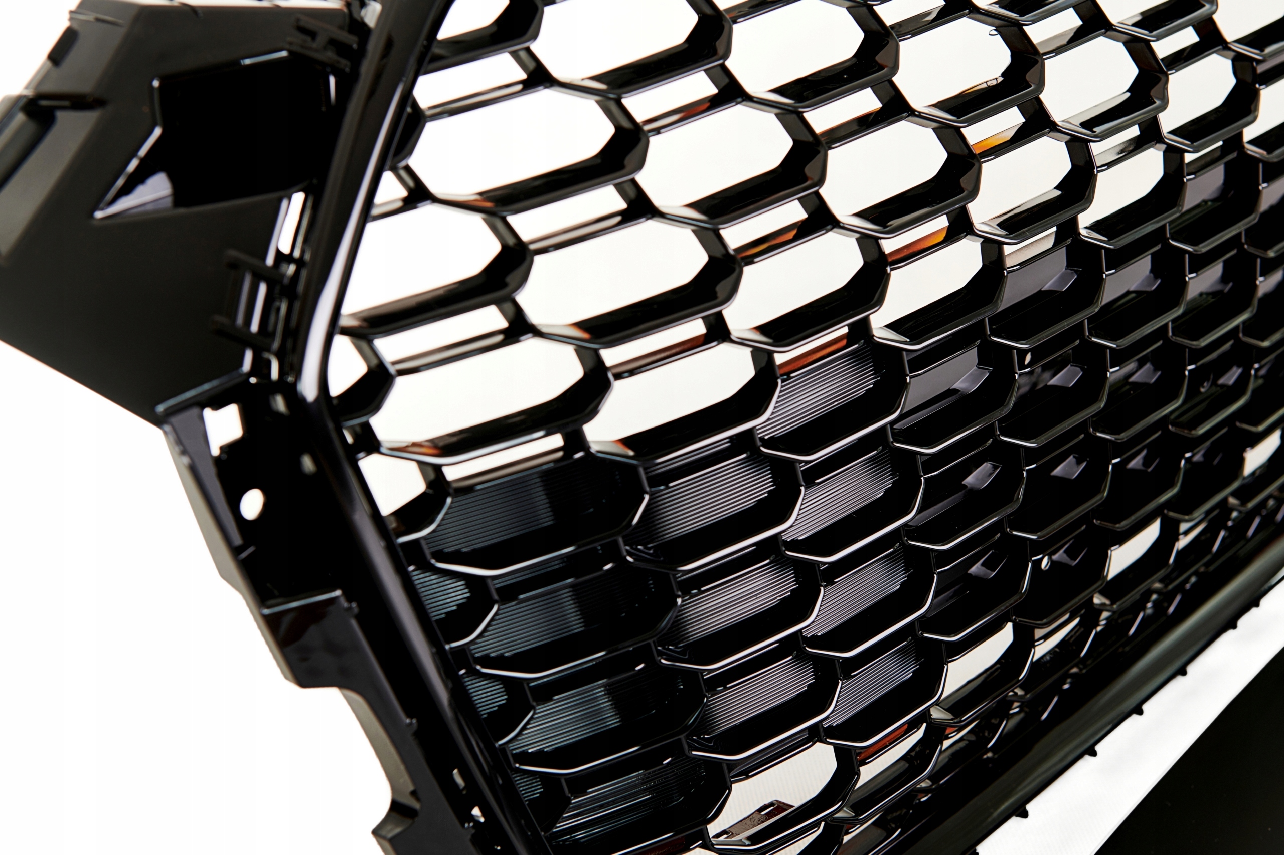 Dcc640d34838952ef225cf0b1c18