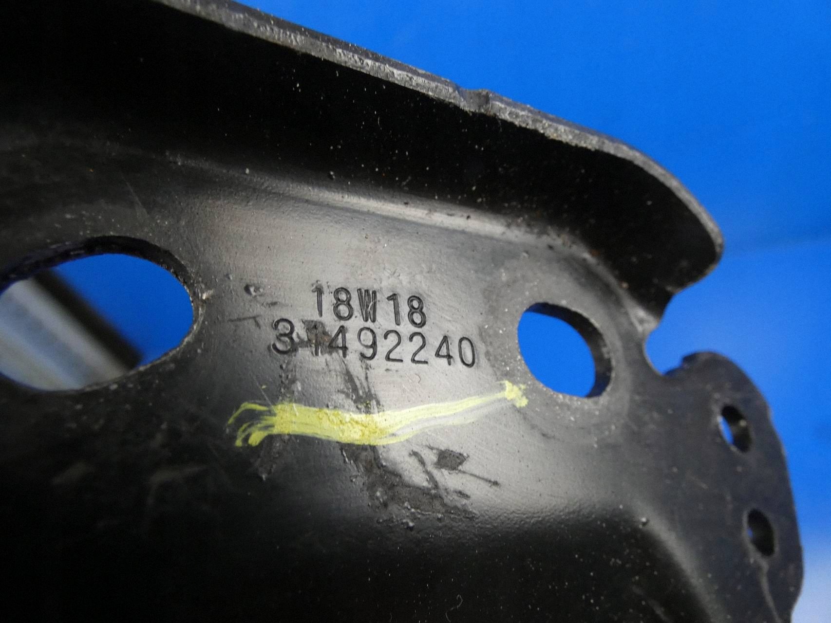 VOLVO V90 II S90 XC60 XC90 holder pump ABS