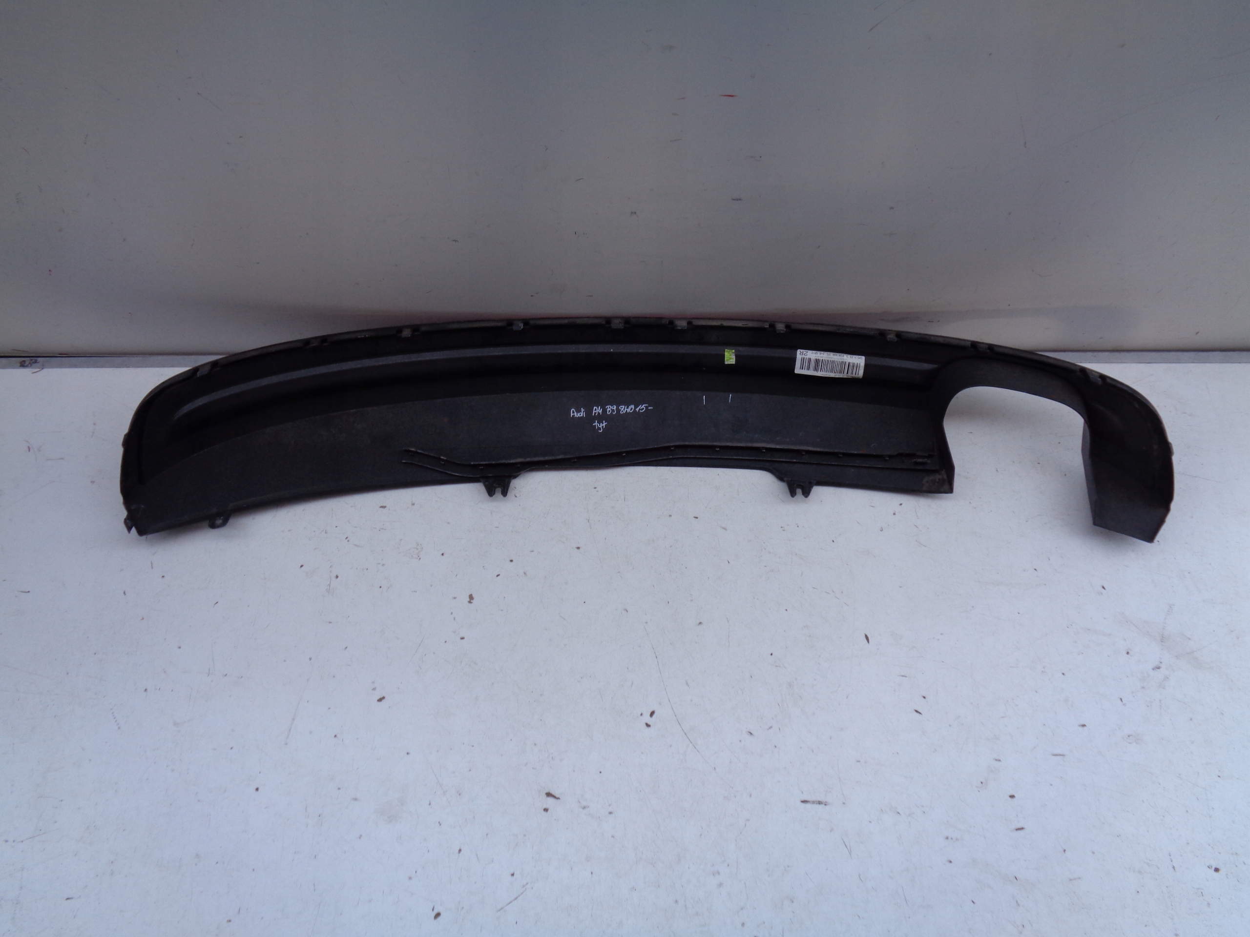 accessori Paraurti posteriore AUDI A4 B9 8W 8W0 15