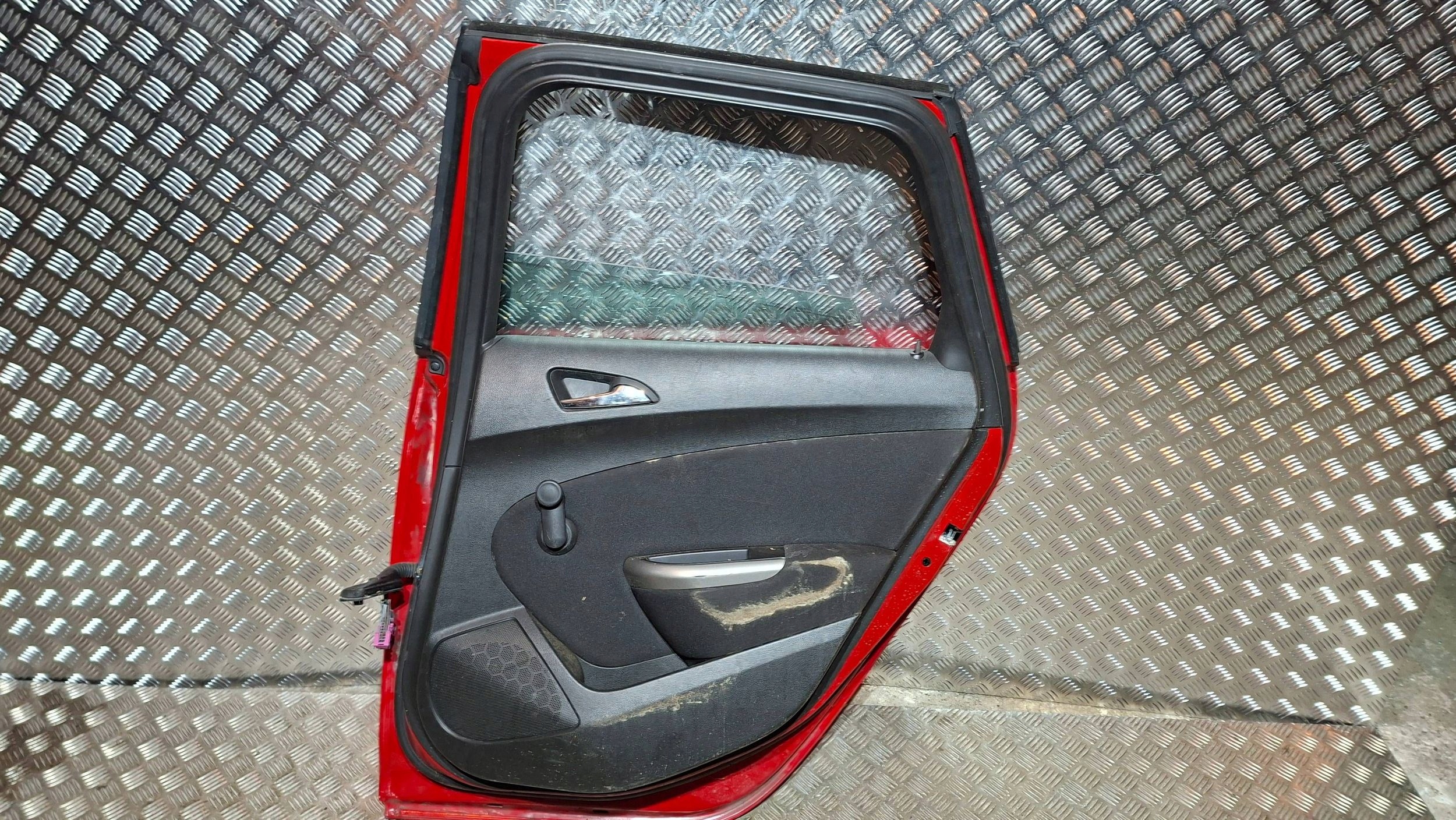 Tür heck rechts OPEL ASTRA J KOMBI 2009