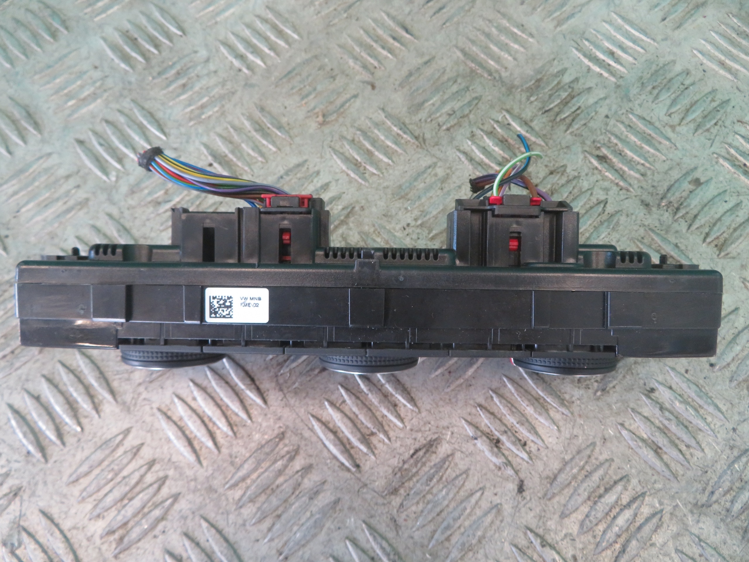 PANEL klími klimatizaci VW CRAFTER MAN TGE 22R 7C0.907.426.BA