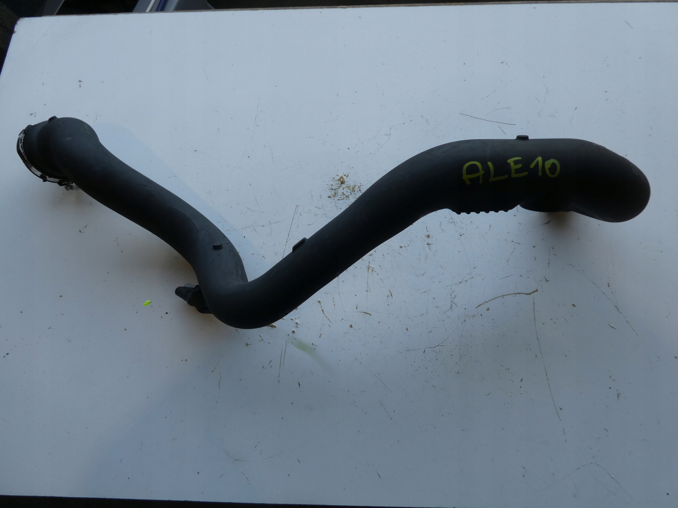 prijenos cijev interkulera AUDI A4 A5 8K0145673AN