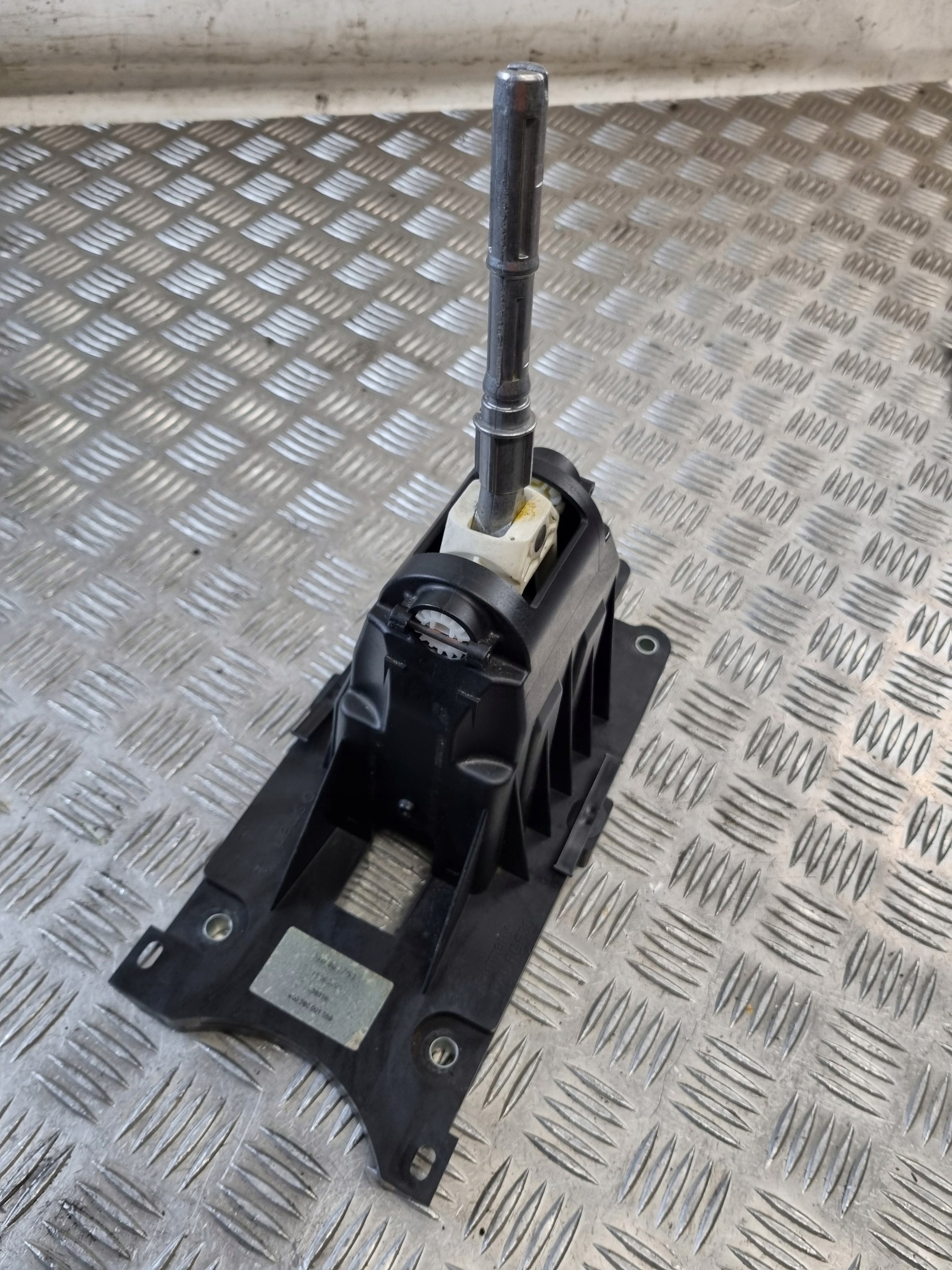 Schalthebel Schalt getriebe AUTOMAT SMART FORFOUR 454 1.5CDI
