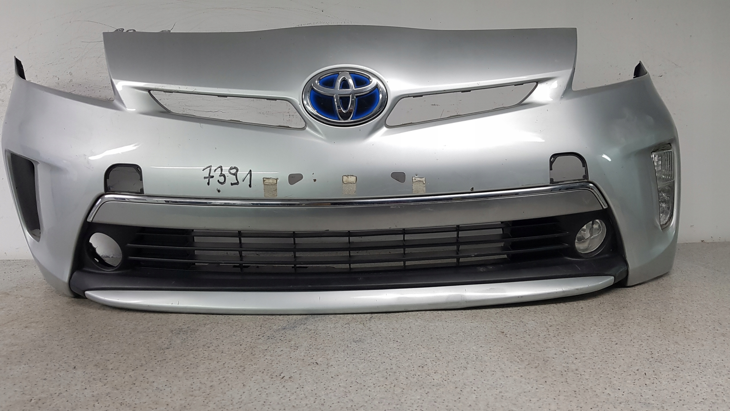 TOYOTA PRIUS 3 III LIFT 2012 - Zderzak przód 7391 priuspluszd za 2999 ...