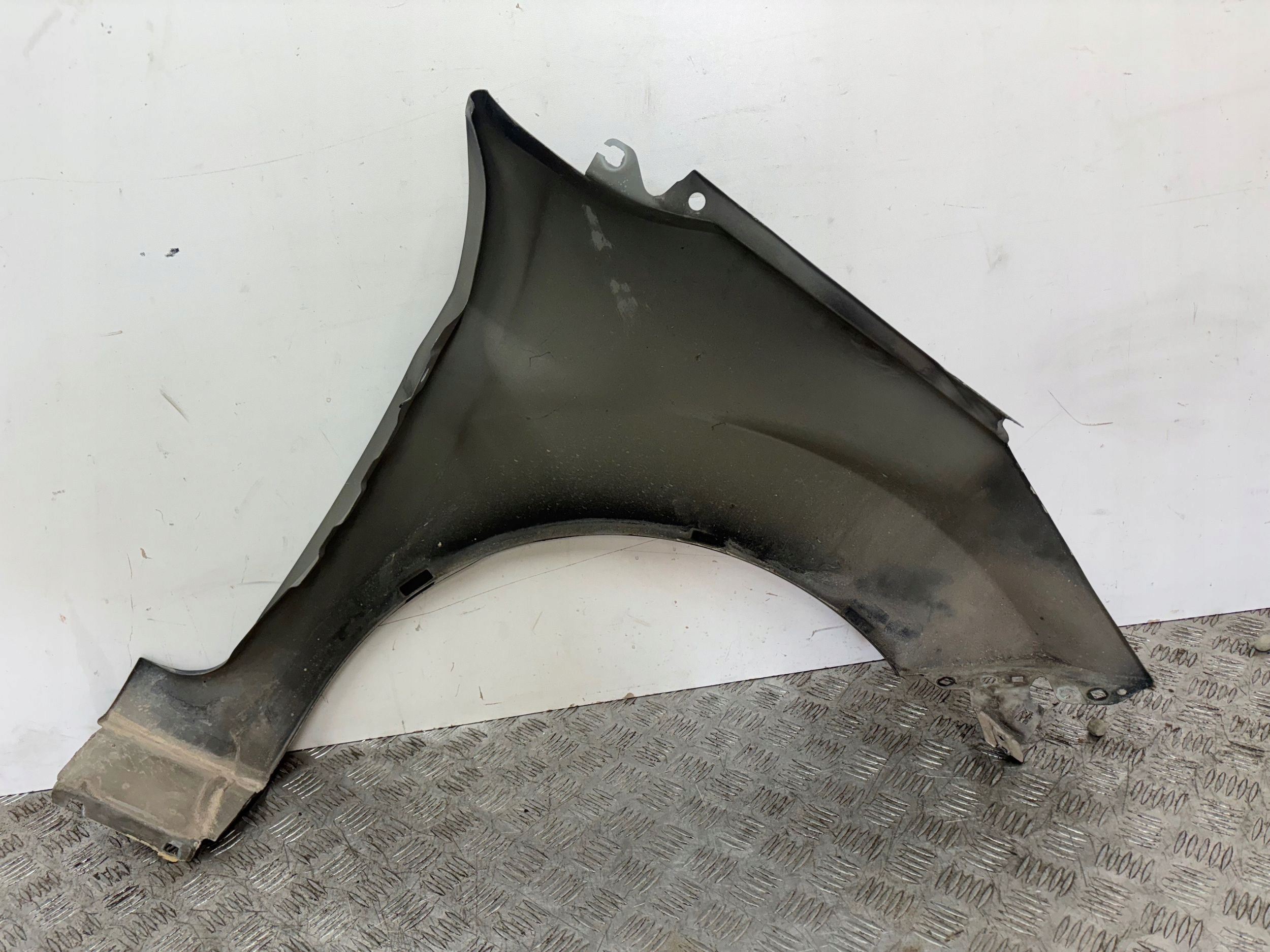 fender front front left FORD FIESTA MK7 09