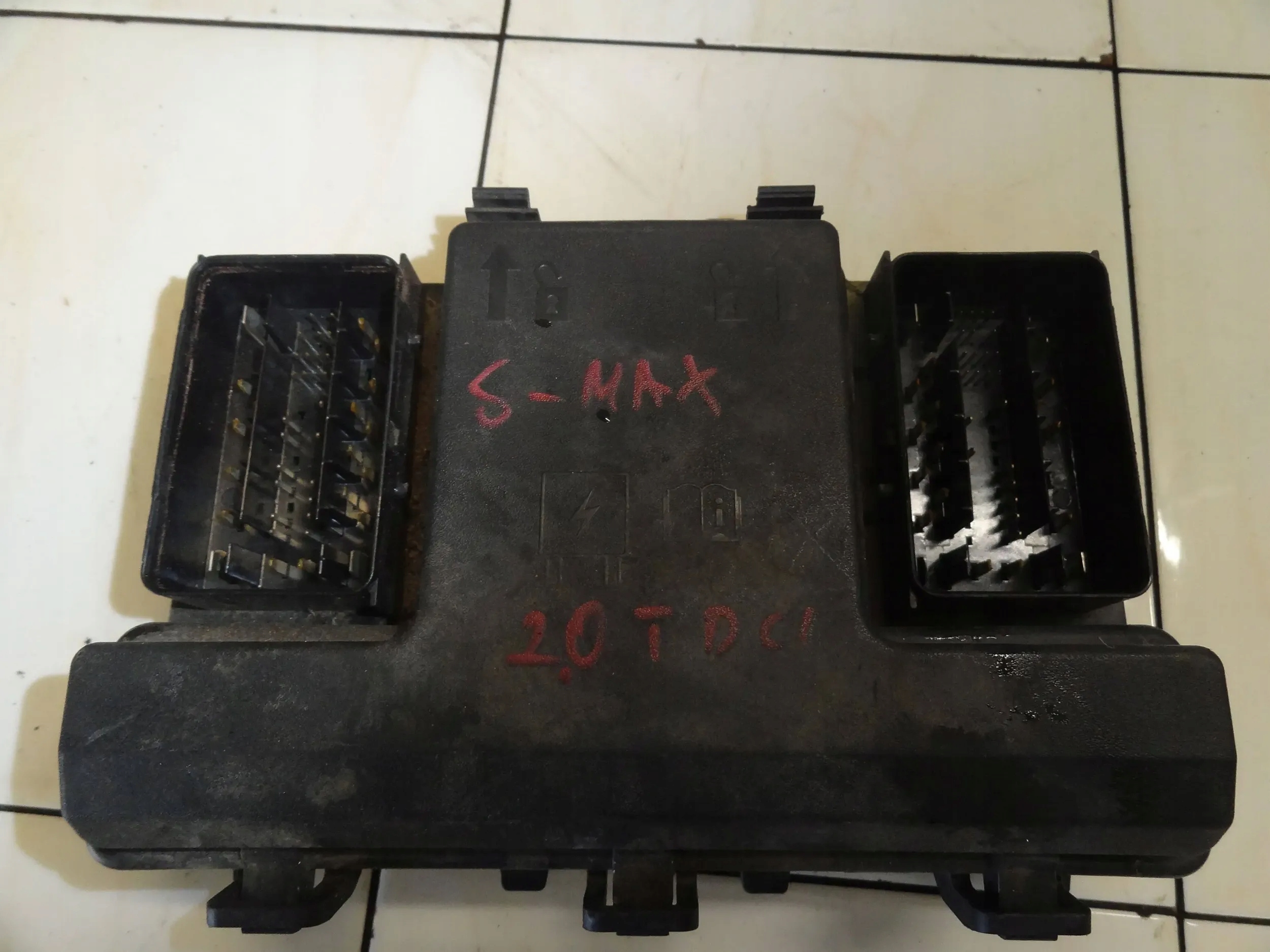 FORD S-MAX MK2 2017 2.0 TDCI MODUŁ SKRZYNKA BEZPIECZNIKÓW