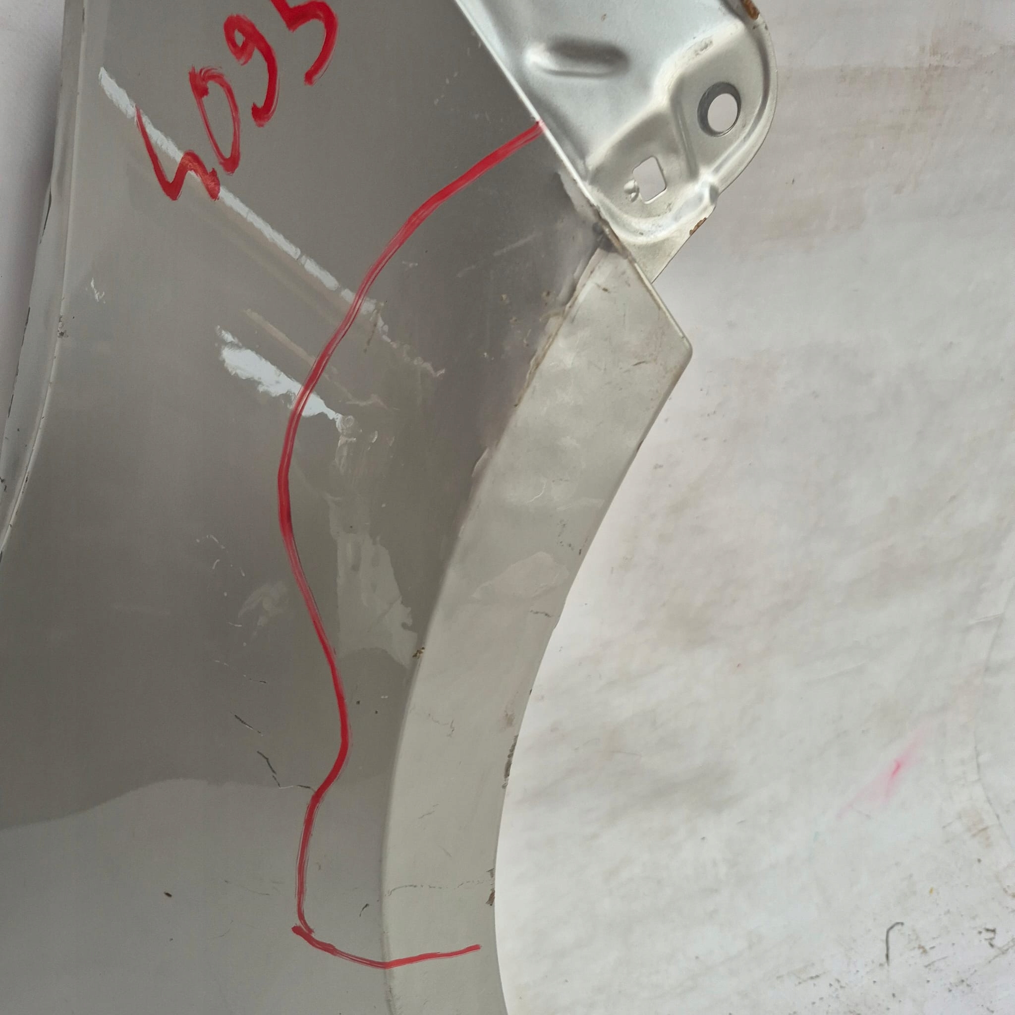 TOYOTA COROLLA XII 12 HB KOMBI 18-> fender front front right