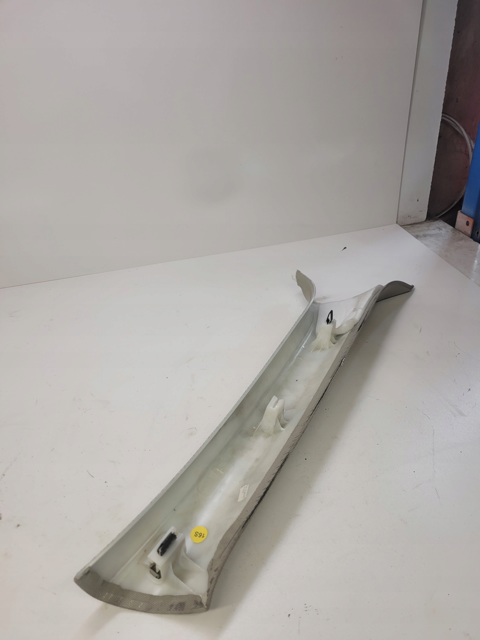 OSŁONA SŁUPKA A LEWA AUDI Q5 8R 8R0867233C Typ samochodu Samochody osobowe