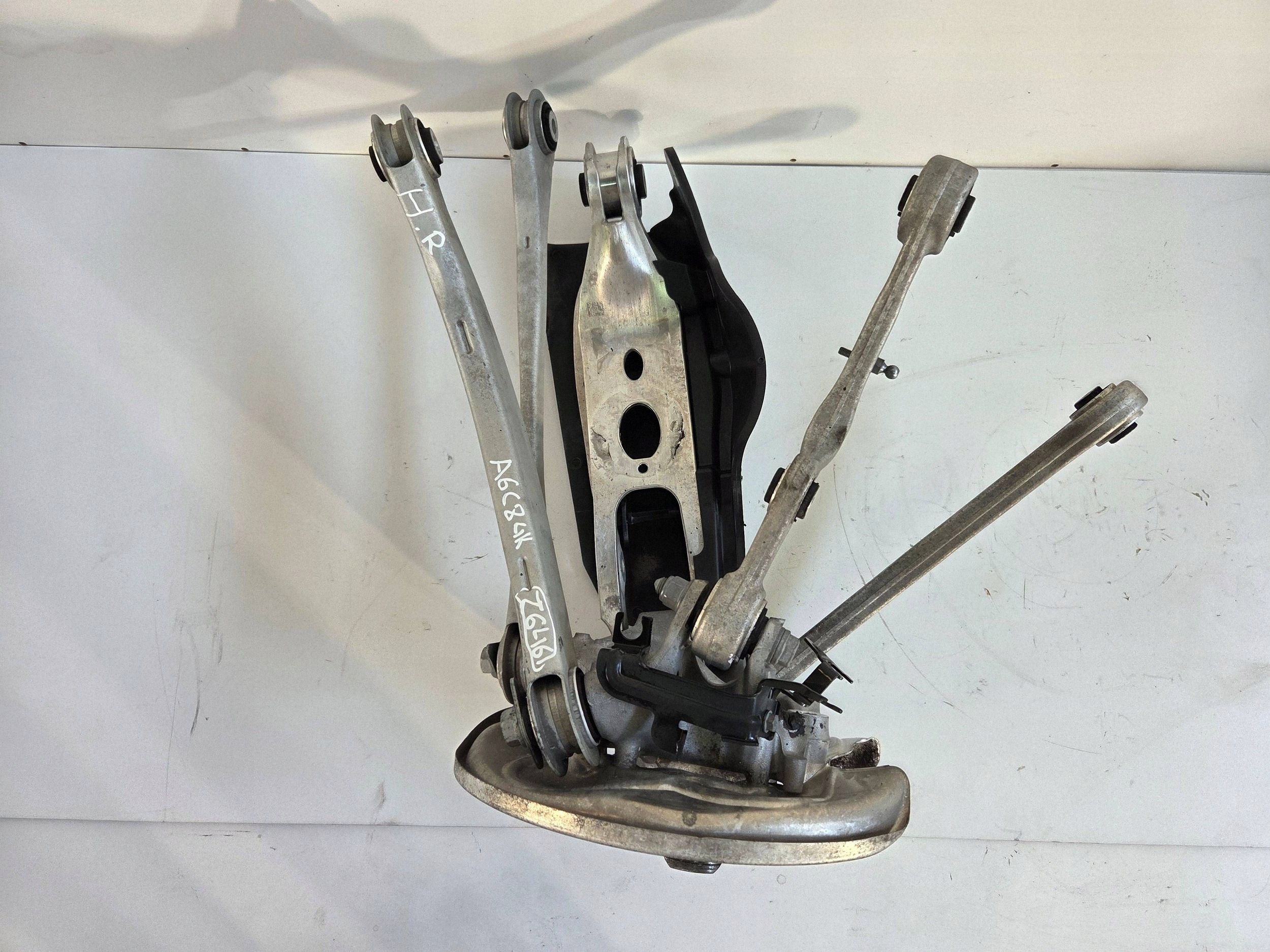 Audi A6 S6 C8 4K swing rear right 80A505460B (Z646)