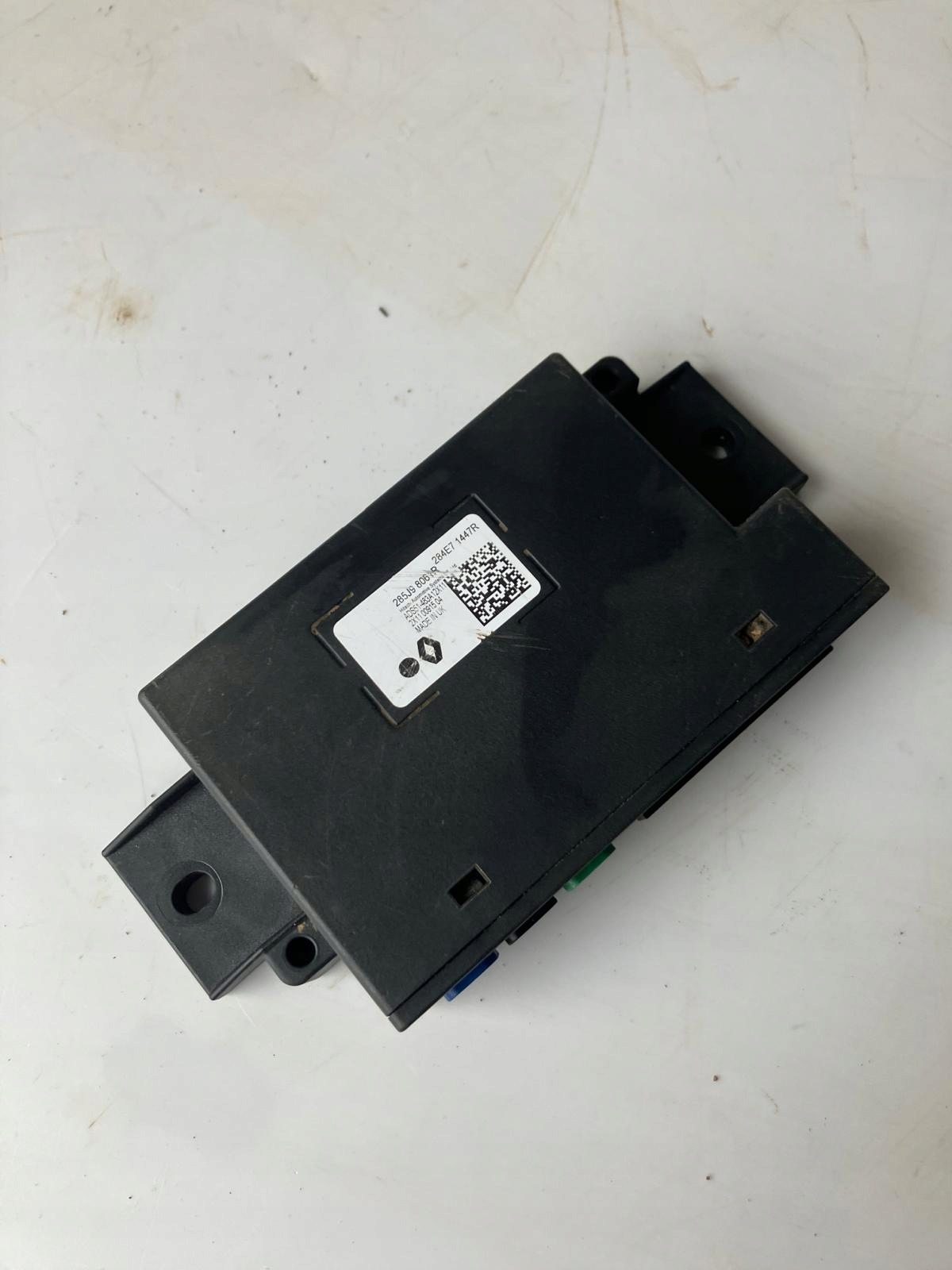 module control unit RENAULT MEGANE V E-TECH 285J98061R