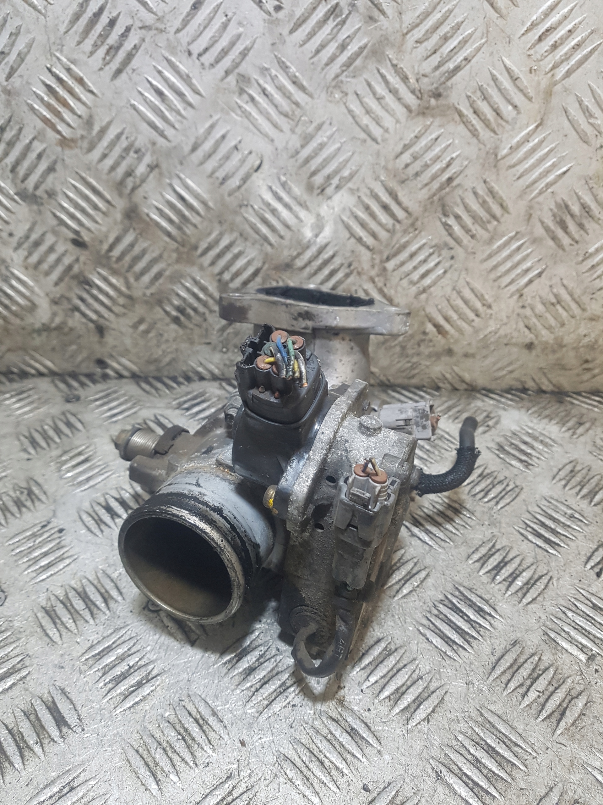 Valvola a farfalla TOYOTA AVENSIS T25 2.0 D4D