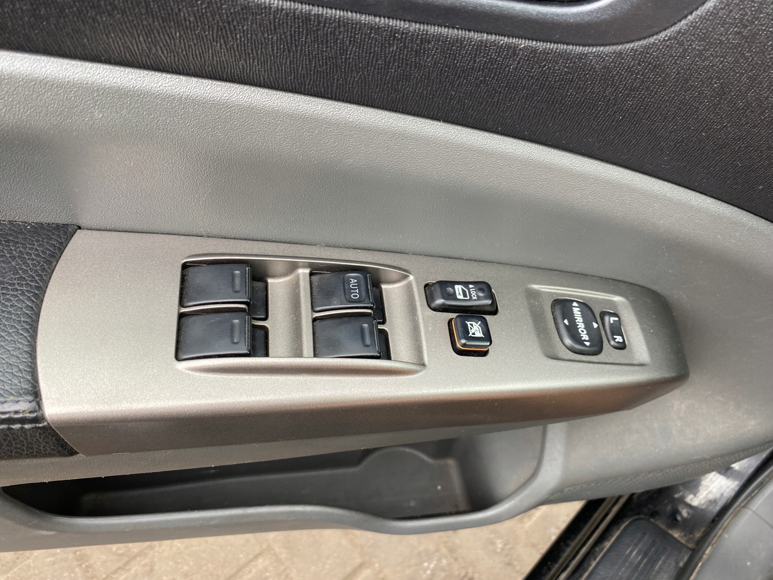 switch switch REGULACJA PANEL windows Toyota Prius 2 II FL 03-09