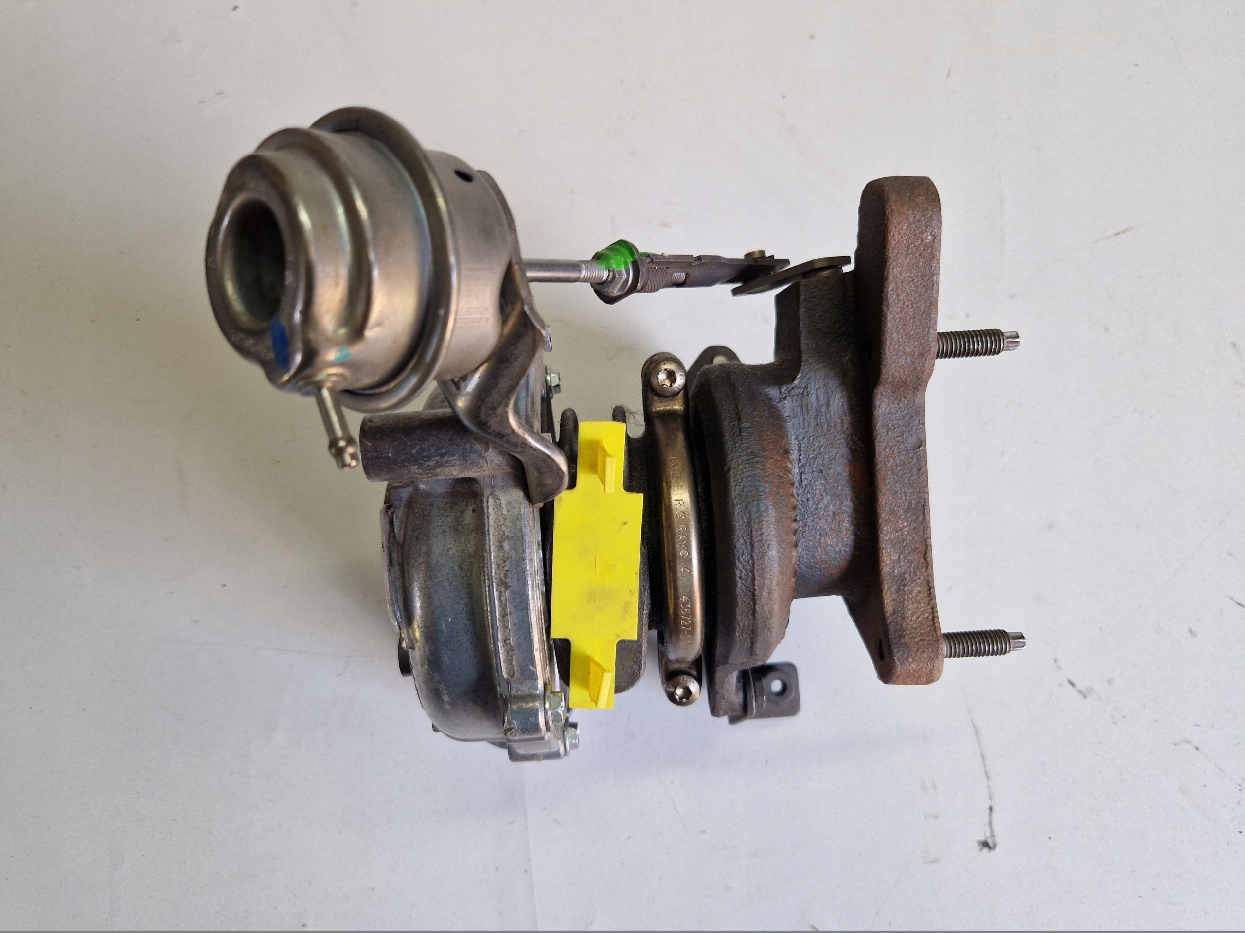 turbo 2.3DCI RENAULT MASTER III H8200822404