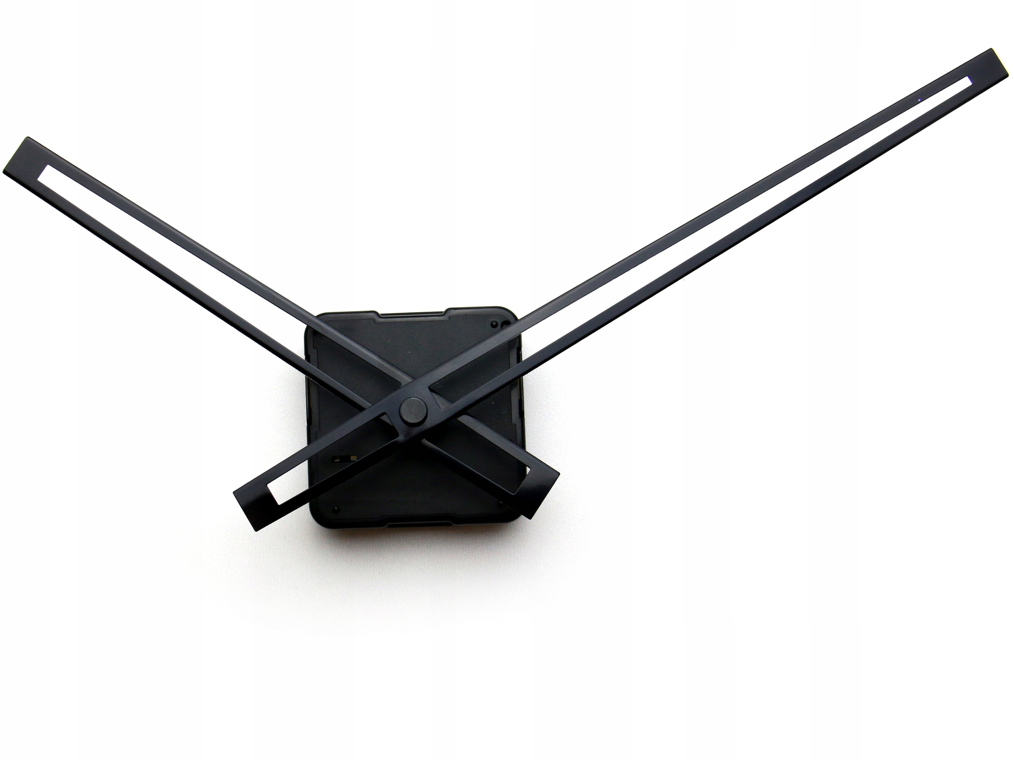 

Mechanizm Cichy kwarcowy wskazówki Czarne 17 cm