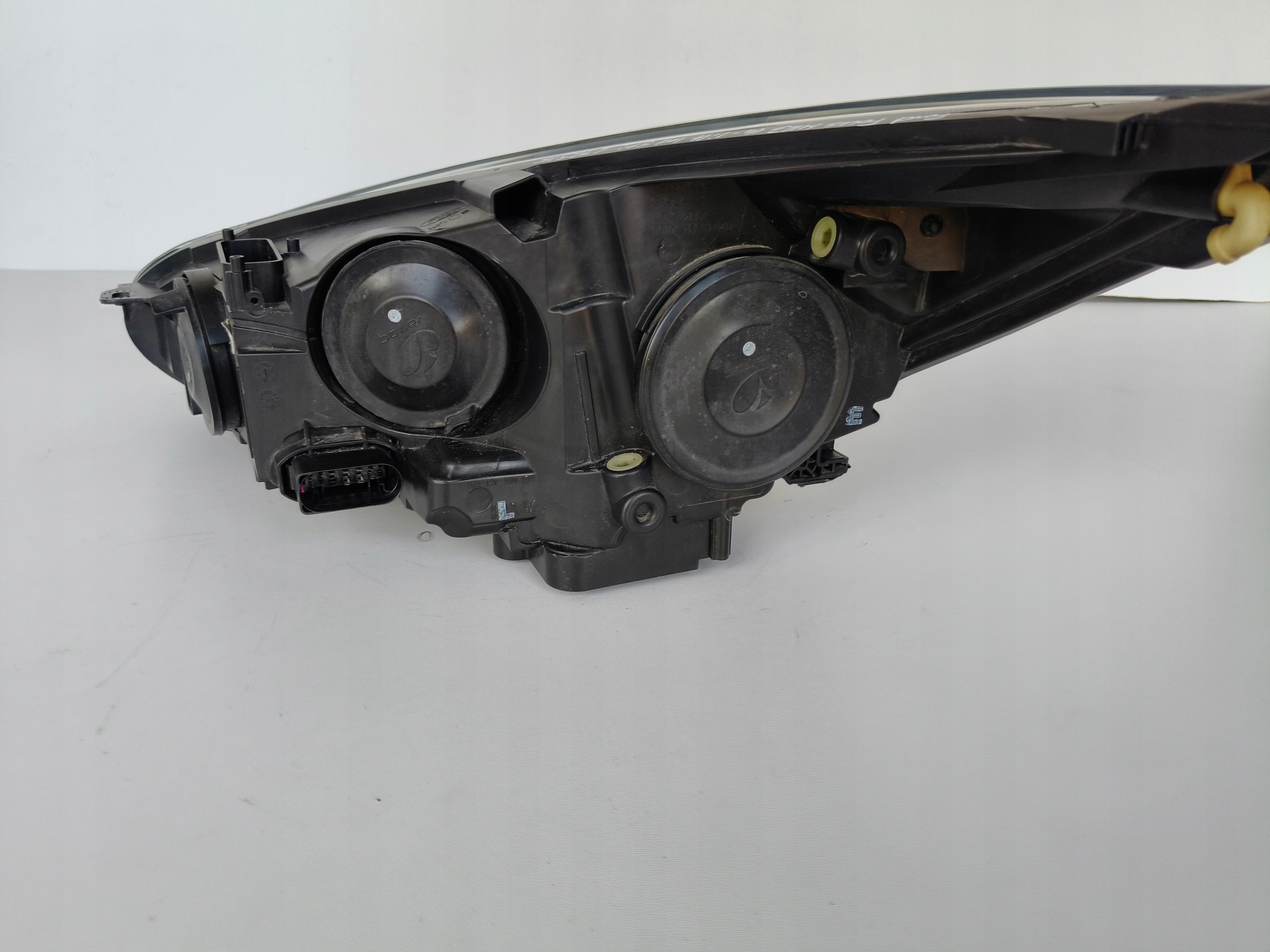 light right REFLEKTOR FORD FOCUS MK3 14- LIFT LED