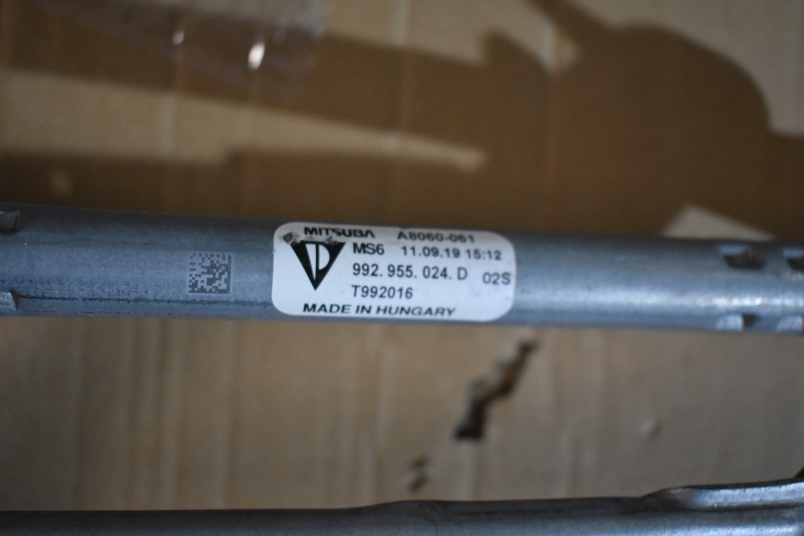 IDEALNY Wischergestänge PORSCHE 992 UK 1