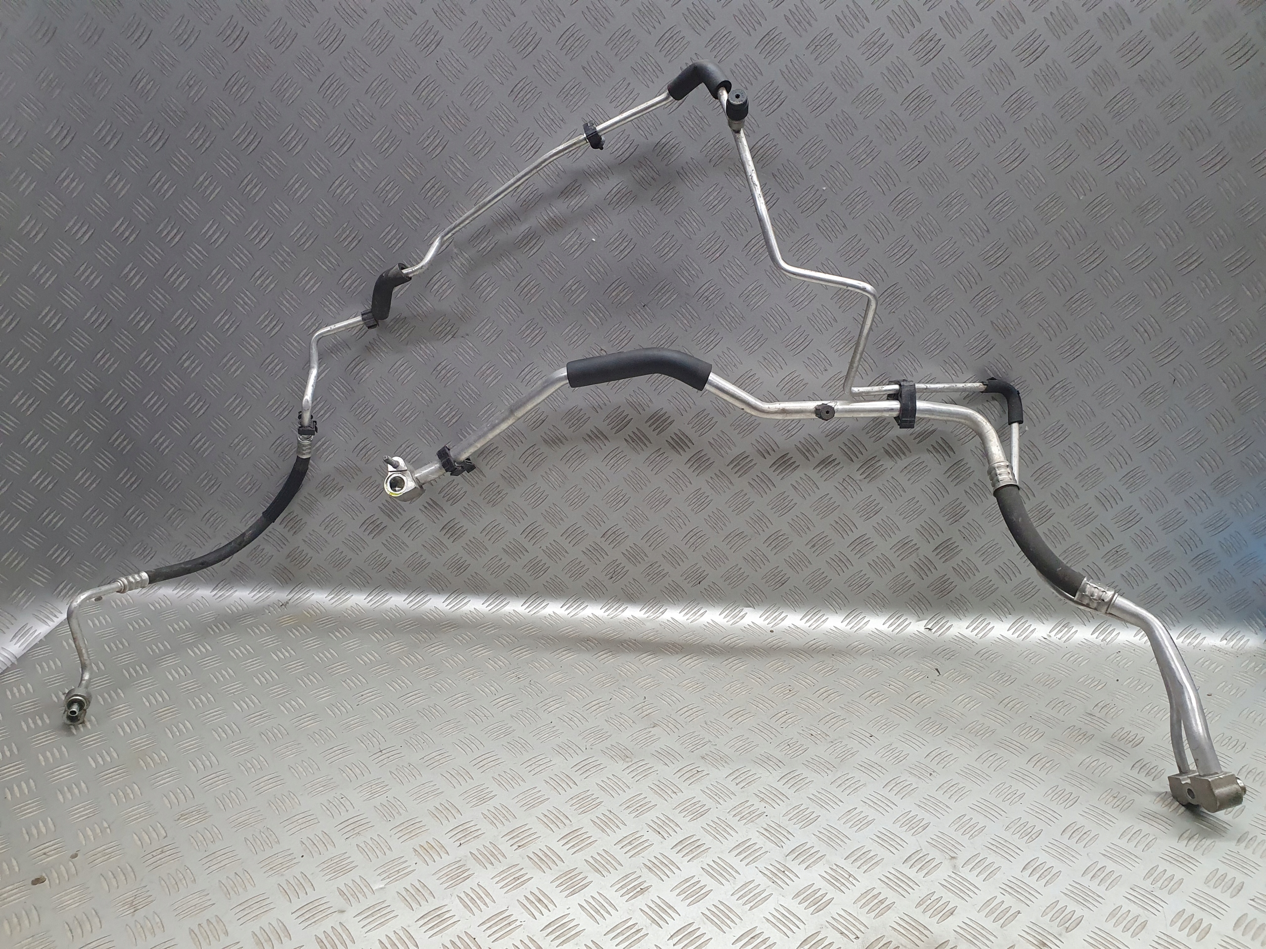 КАБЕЛЬ КОНДИЦИОНЕРА INSIGNIA A 2.0 CDTI 140KM